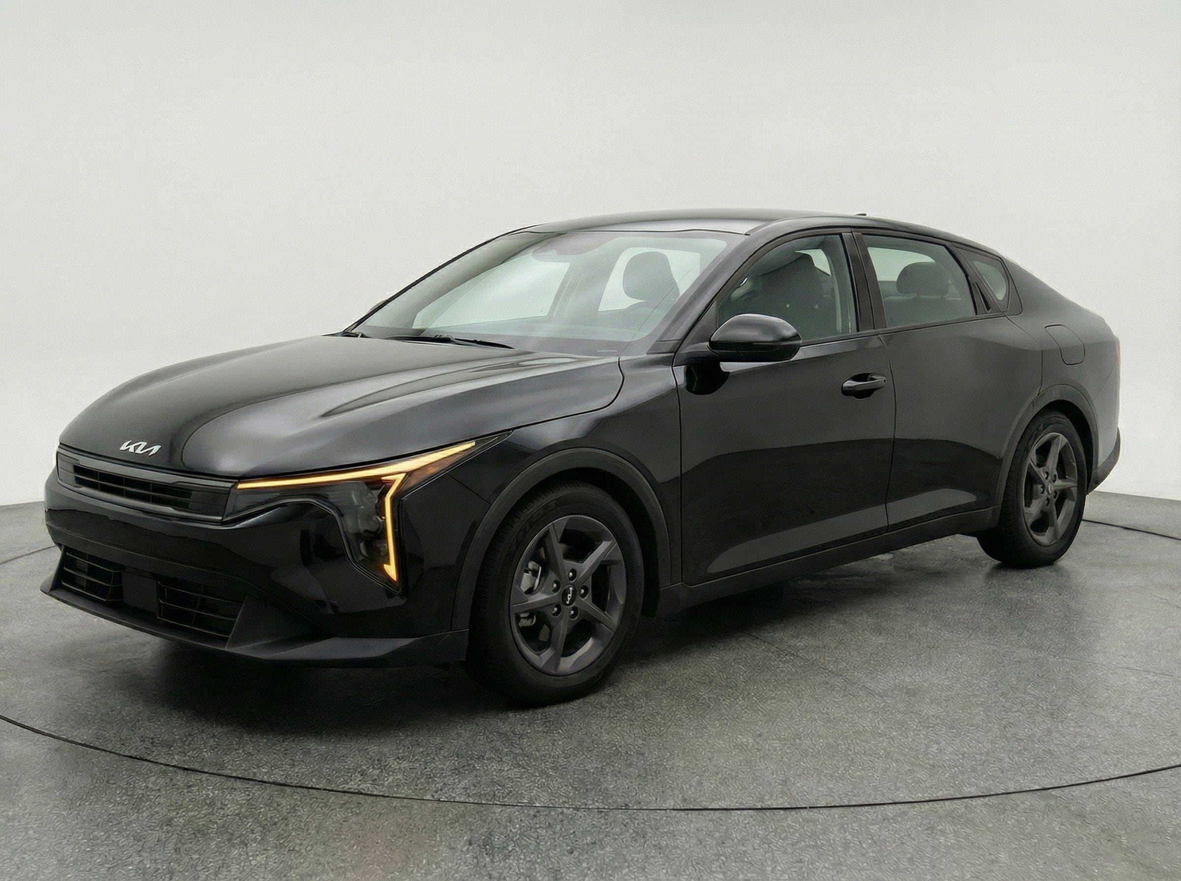 Thumbnail: 2025 Kia K4 - 3