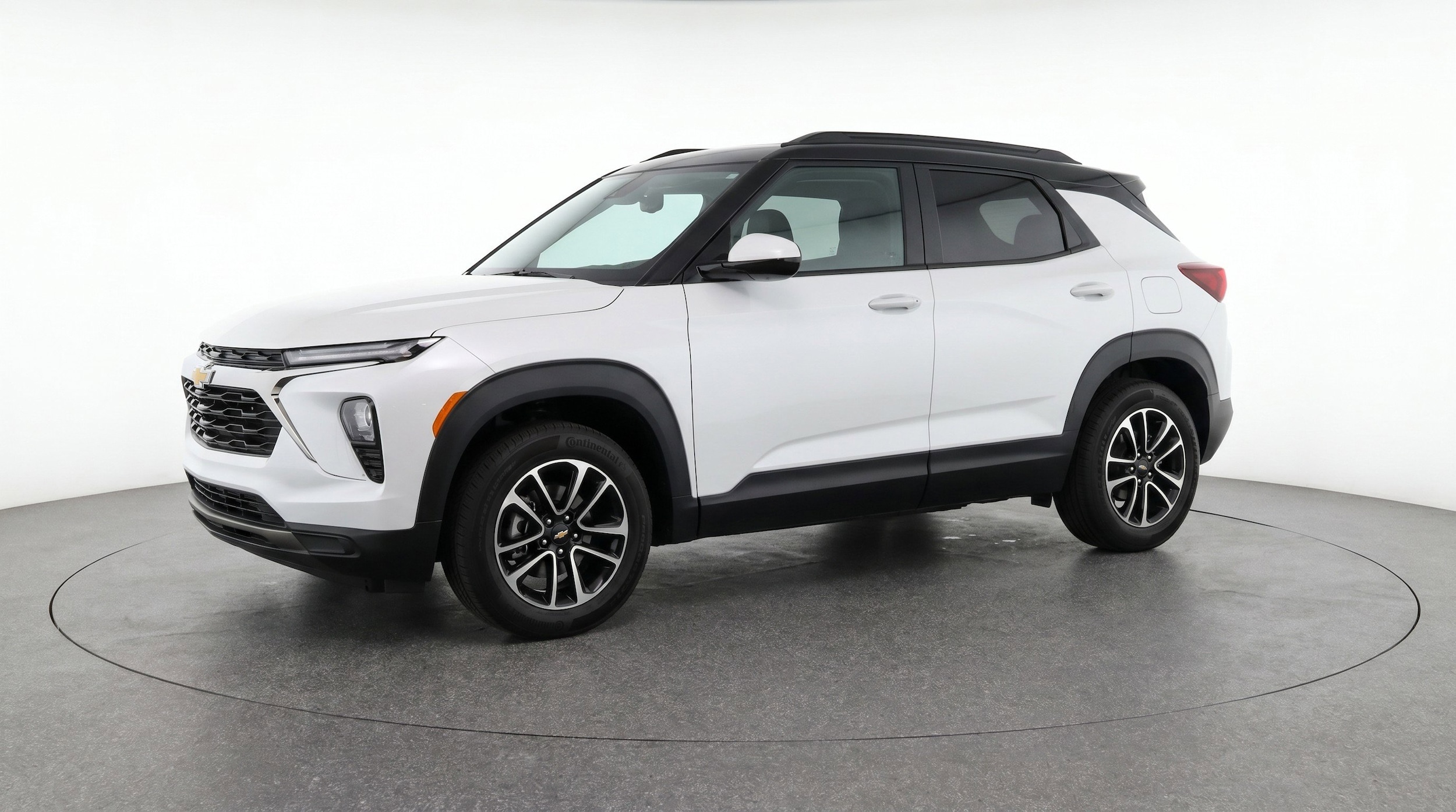 Thumbnail: 2025 Chevrolet TrailBlazer - 3