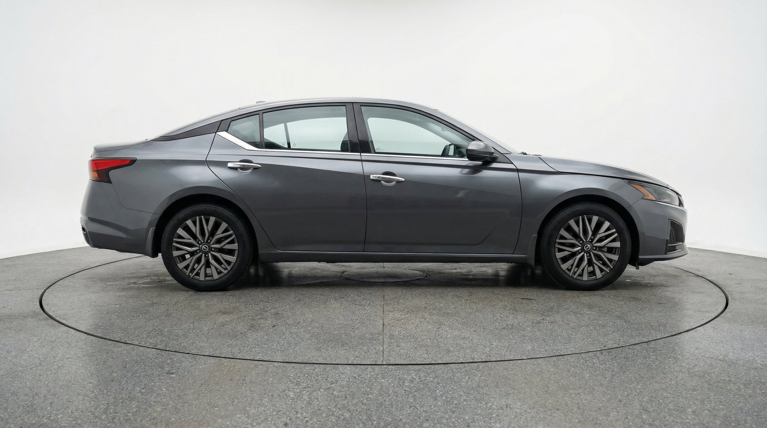 Thumbnail: 2025 Nissan Altima - 11