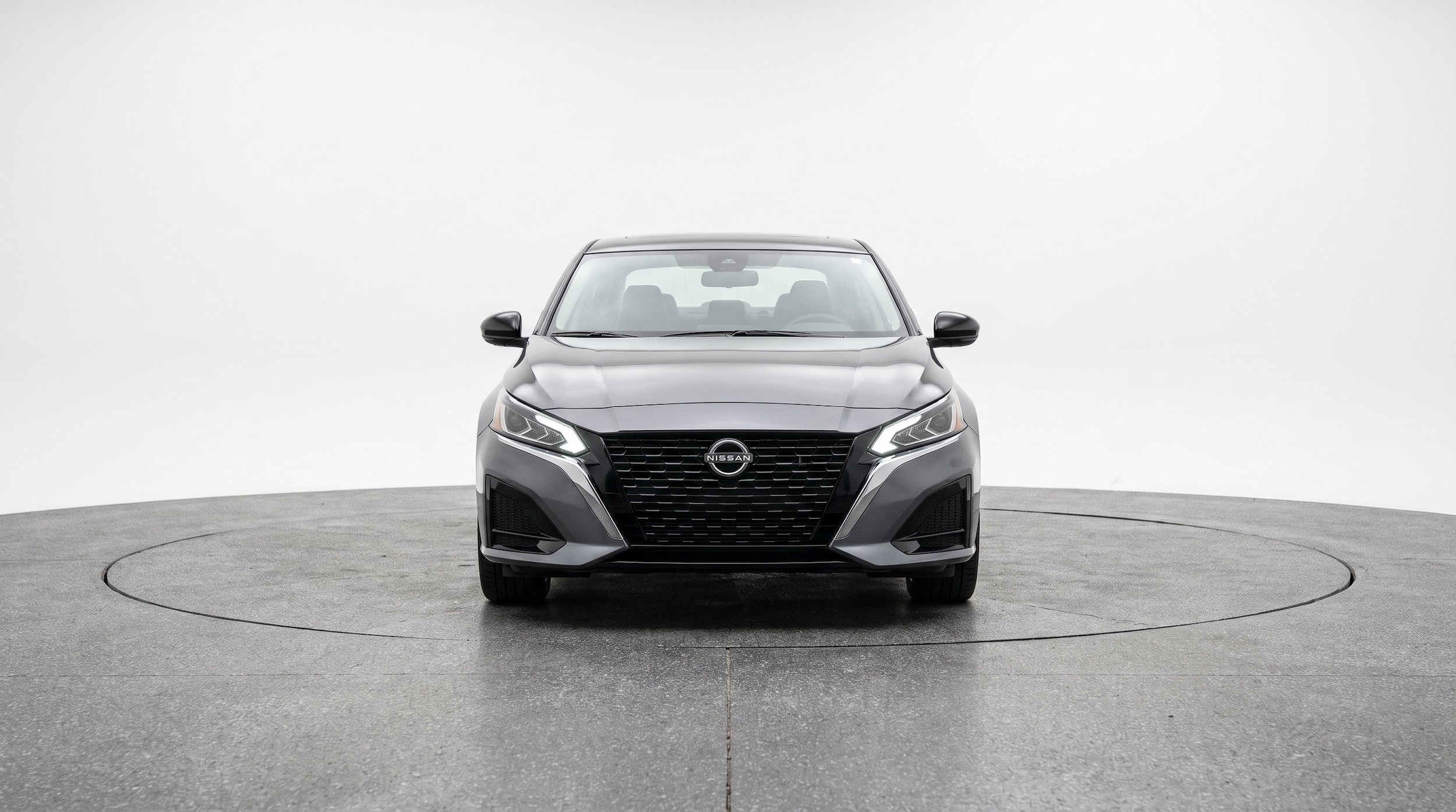 Thumbnail: 2025 Nissan Altima - 2