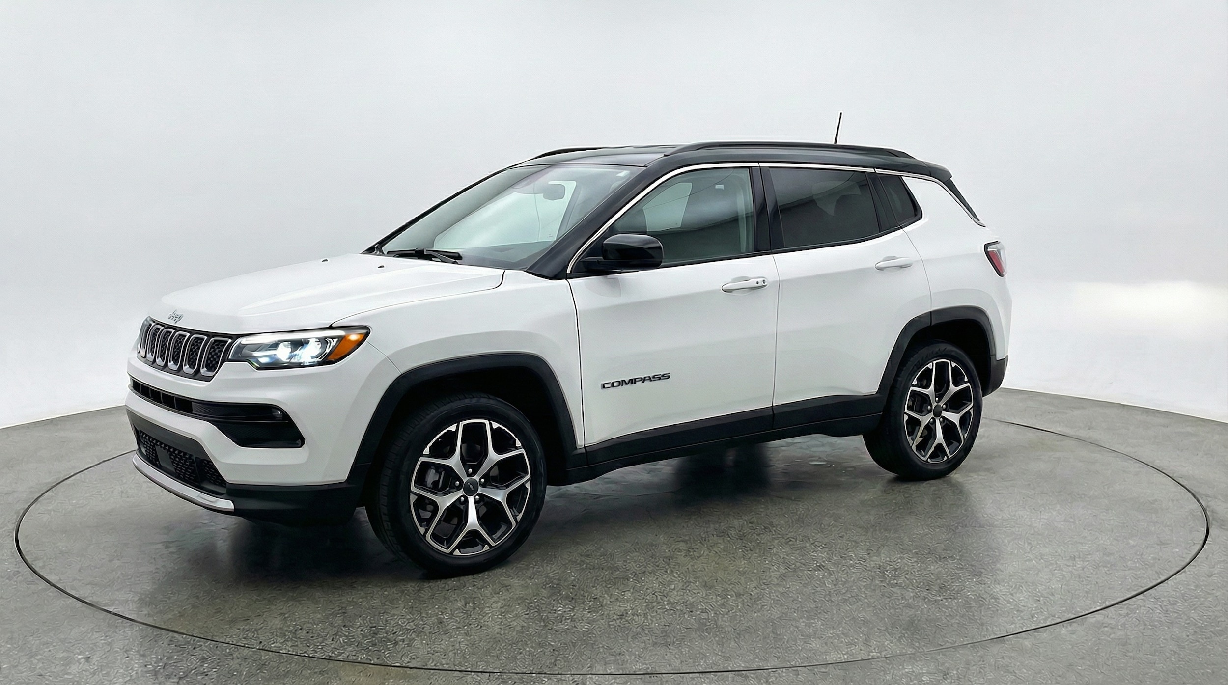 Thumbnail: 2025 Jeep Compass - 3