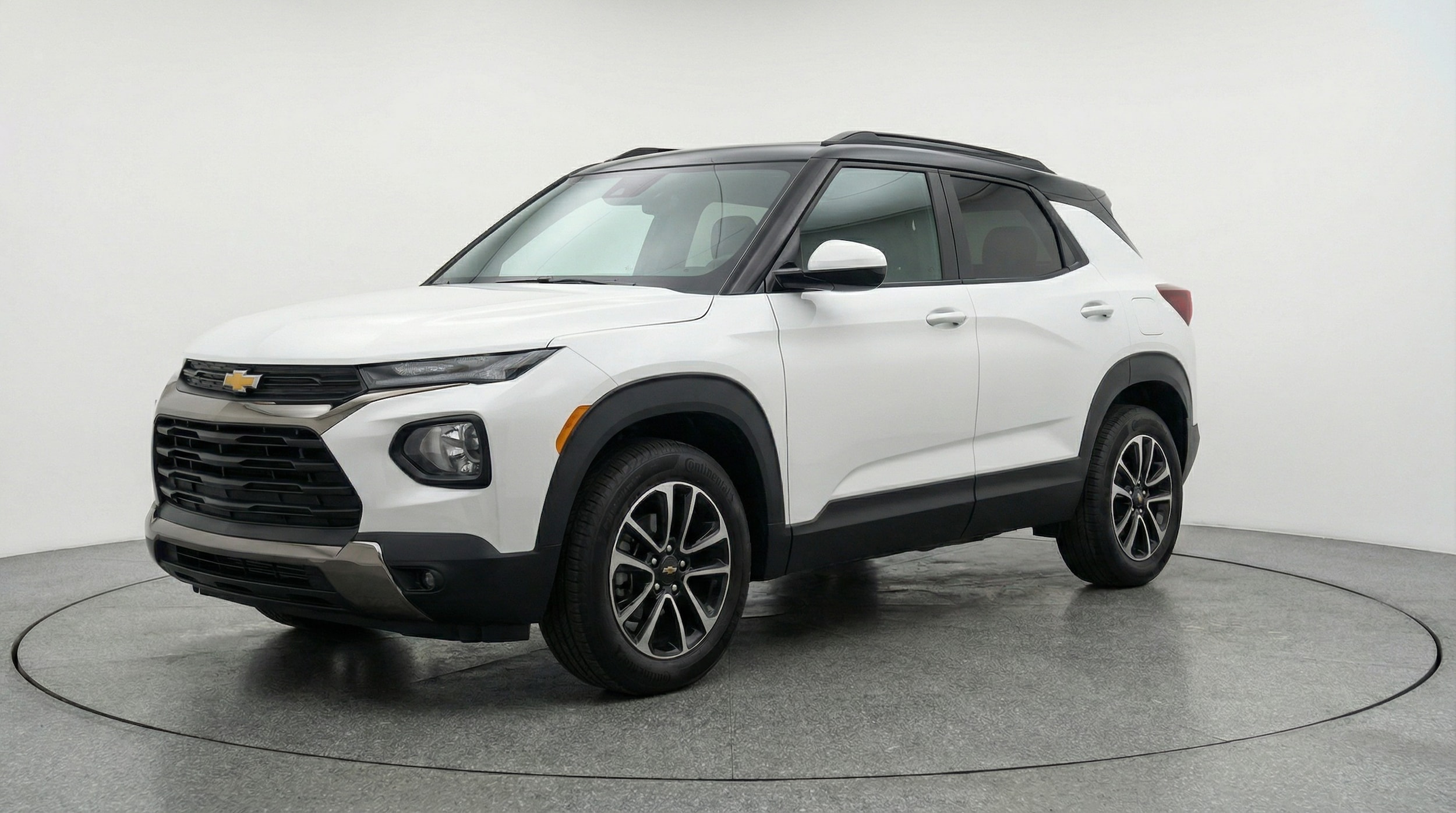 Thumbnail: 2025 Chevrolet TrailBlazer - 3