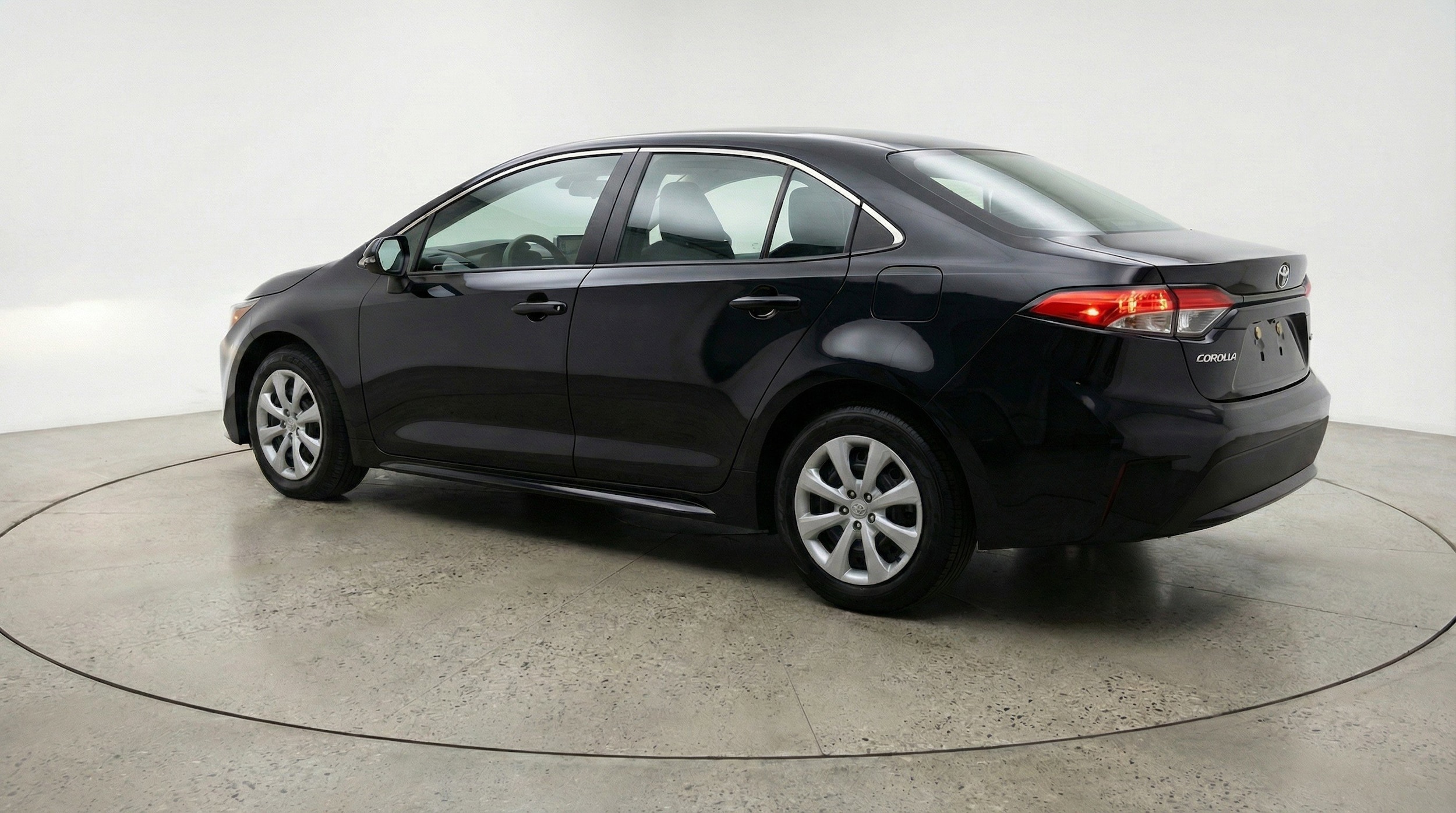 Thumbnail: 2025 Toyota Corolla - 6