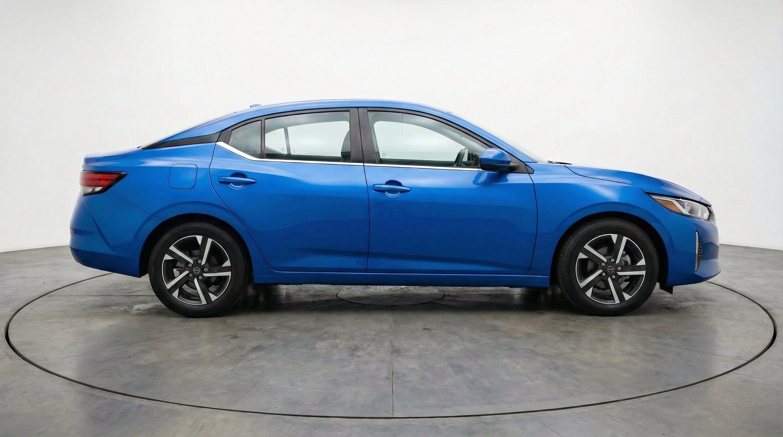 Thumbnail: 2025 Nissan Sentra - 11