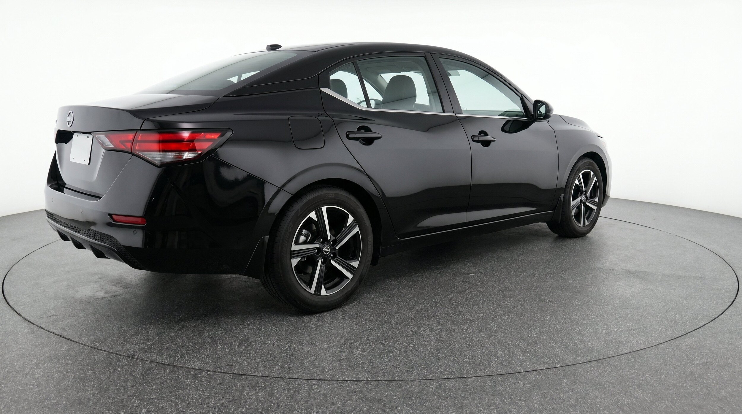 Thumbnail: 2025 Nissan Sentra - 9