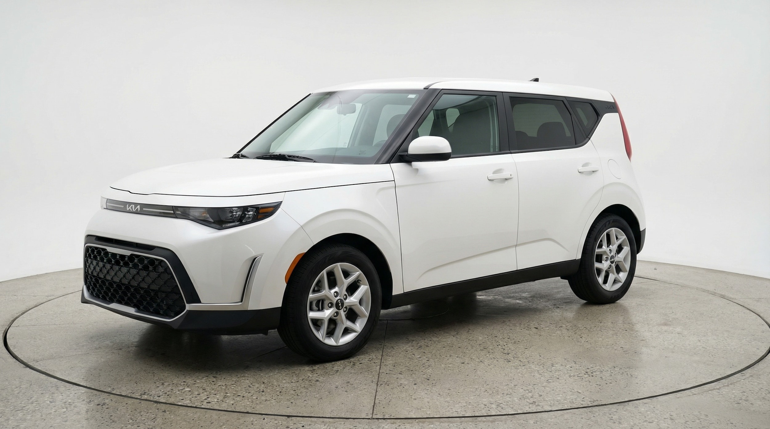 Thumbnail: 2025 Kia Soul - 3