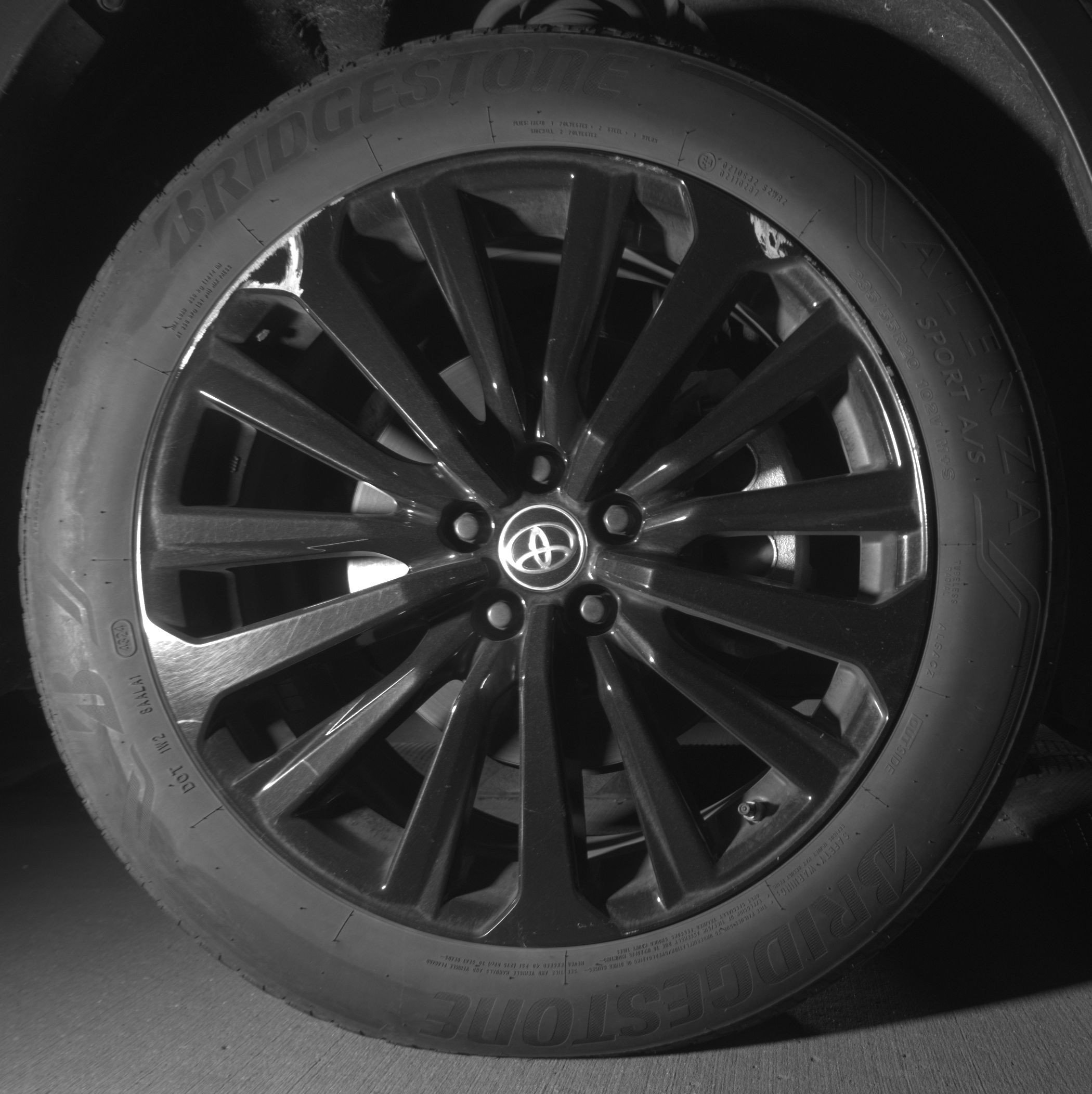 Thumbnail: 2025 Toyota Highlander - 13