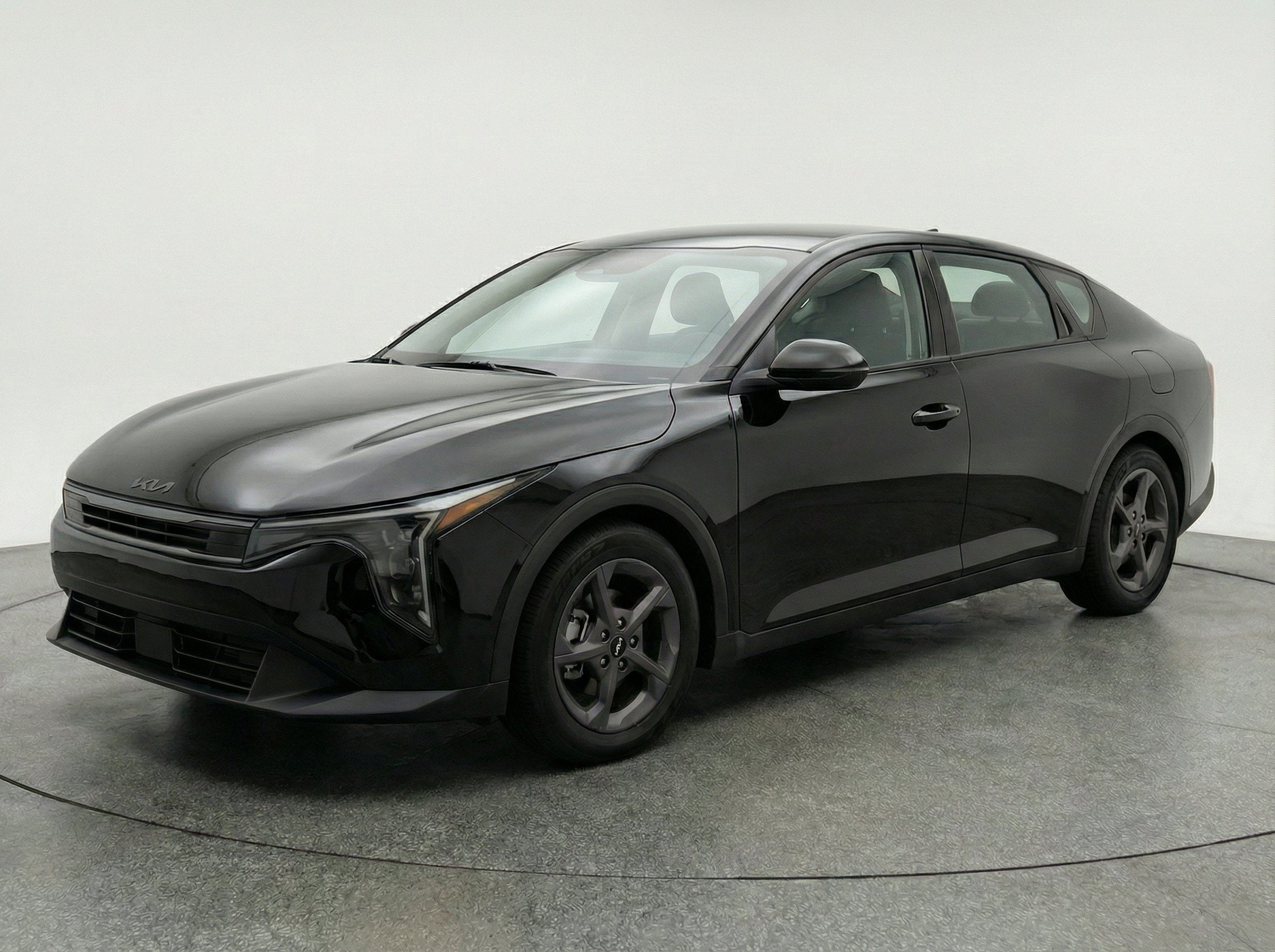 Thumbnail: 2025 Kia K4 - 3