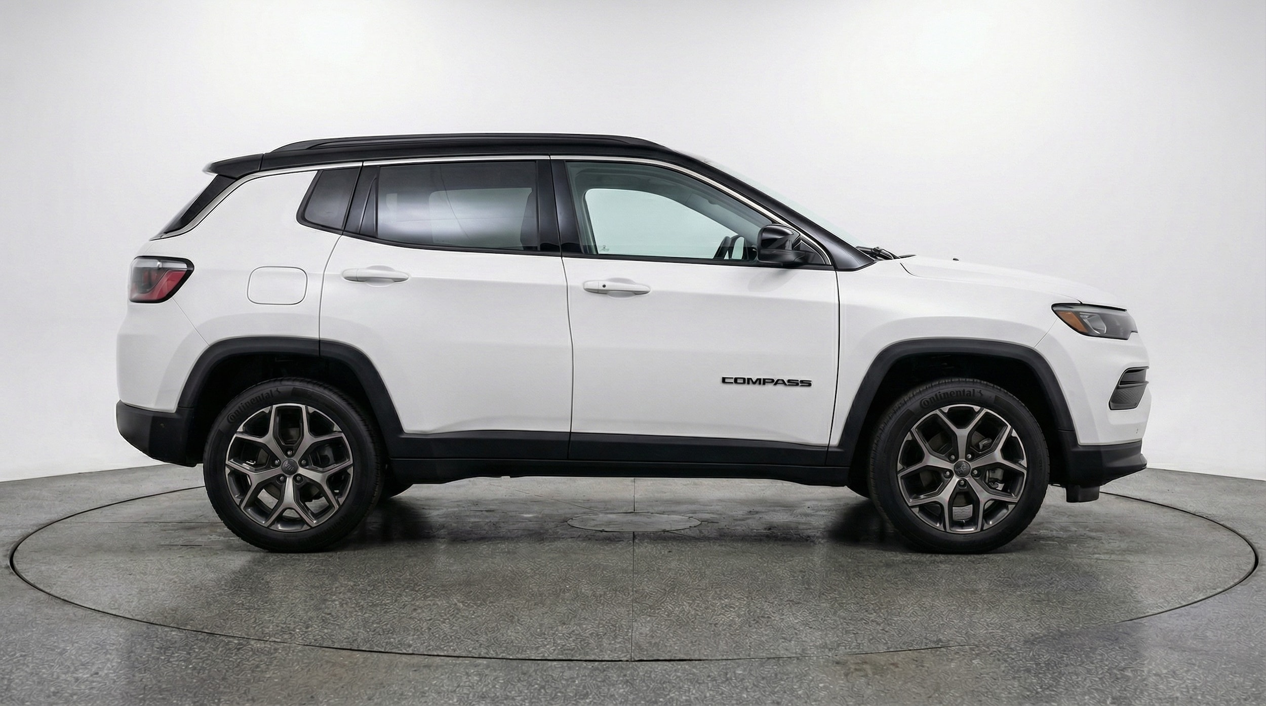Thumbnail: 2025 Jeep Compass - 8