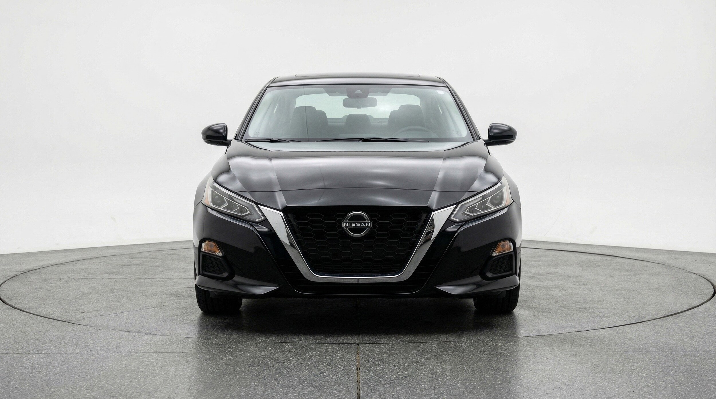 Thumbnail: 2025 Nissan Altima - 2