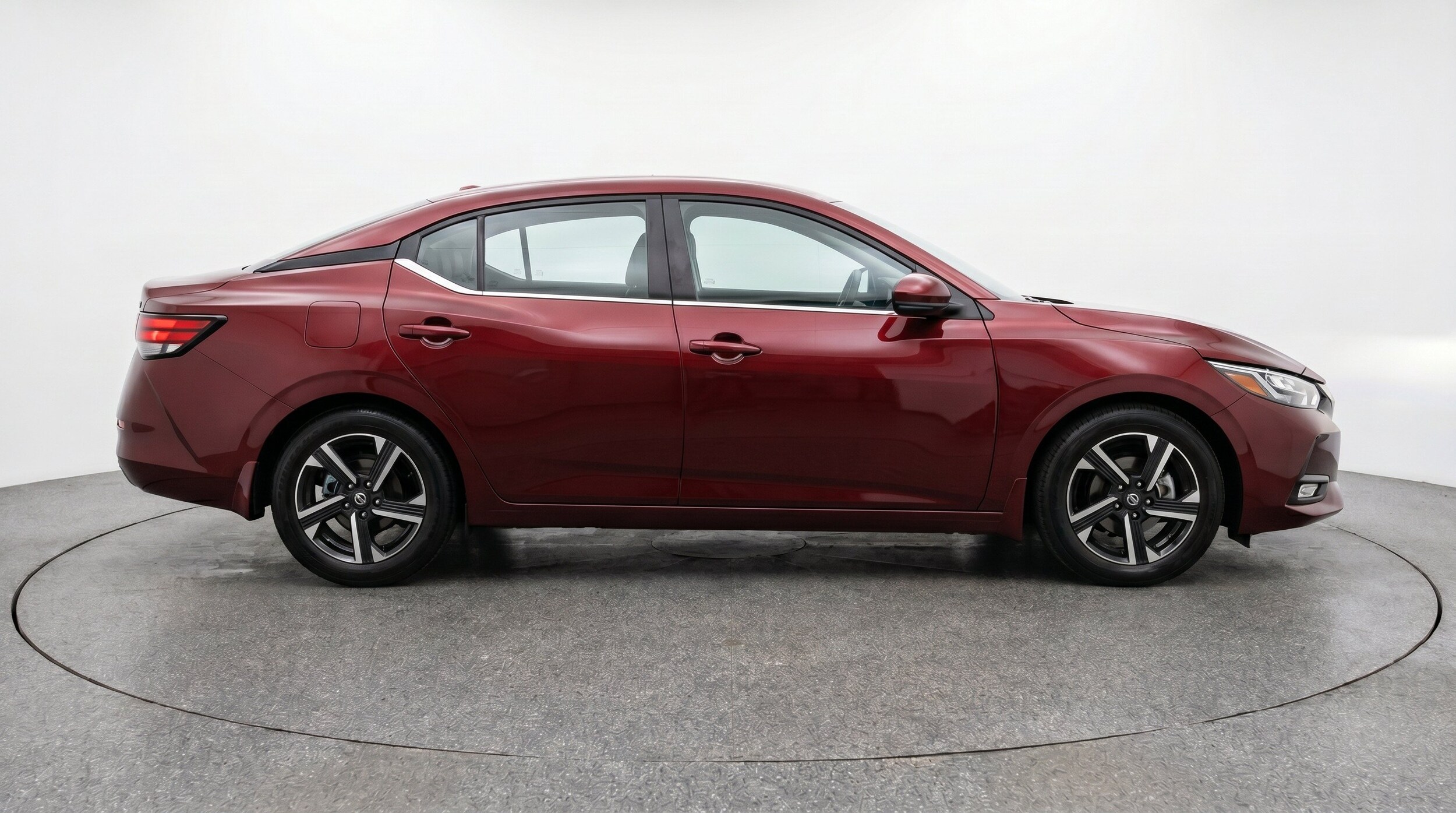 Thumbnail: 2025 Nissan Sentra - 11