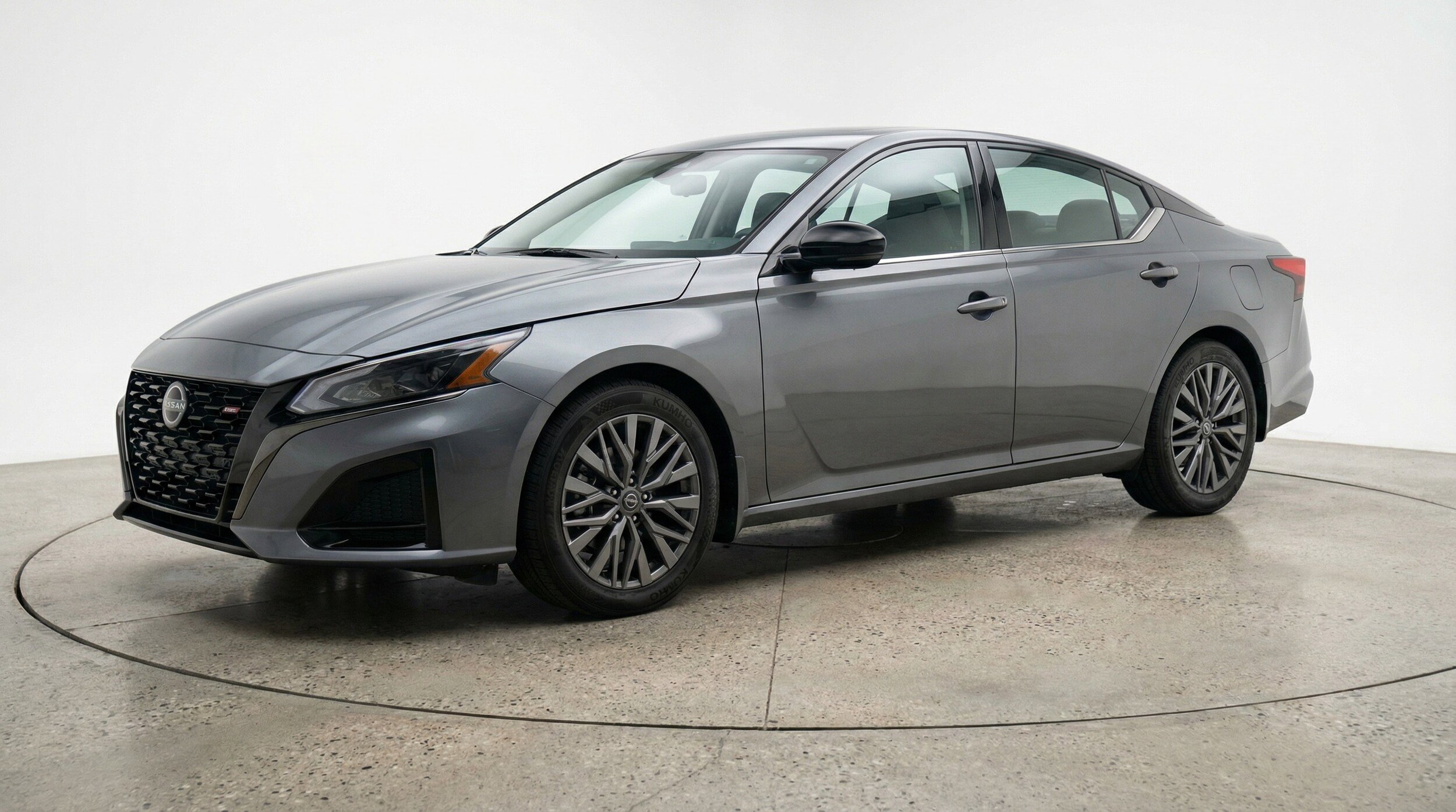 Thumbnail: 2025 Nissan Altima - 3