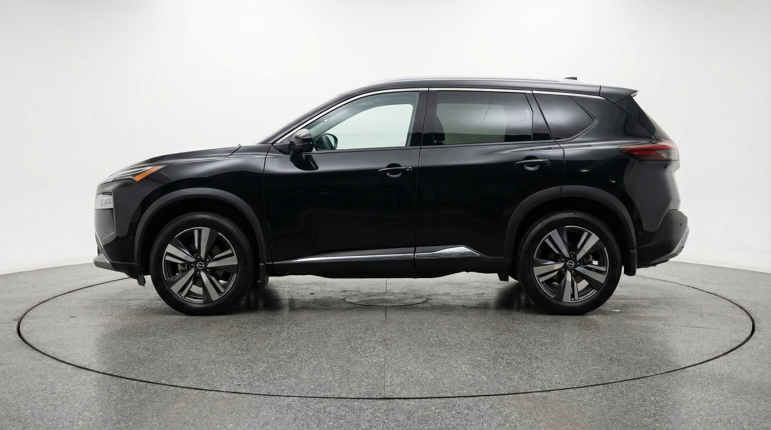 Thumbnail: 2026 Nissan Rogue - 5