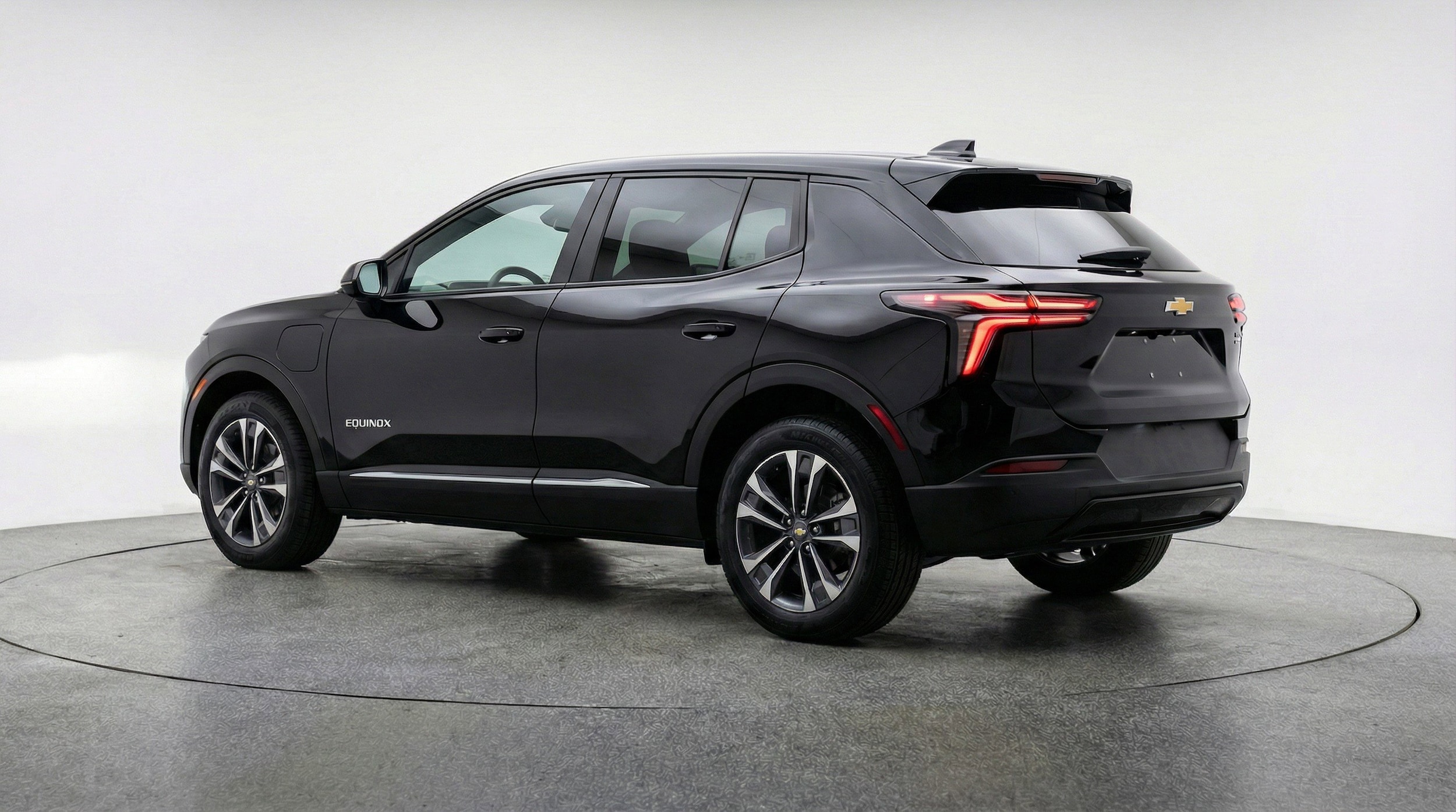 Thumbnail: 2025 Chevrolet Equinox - 6