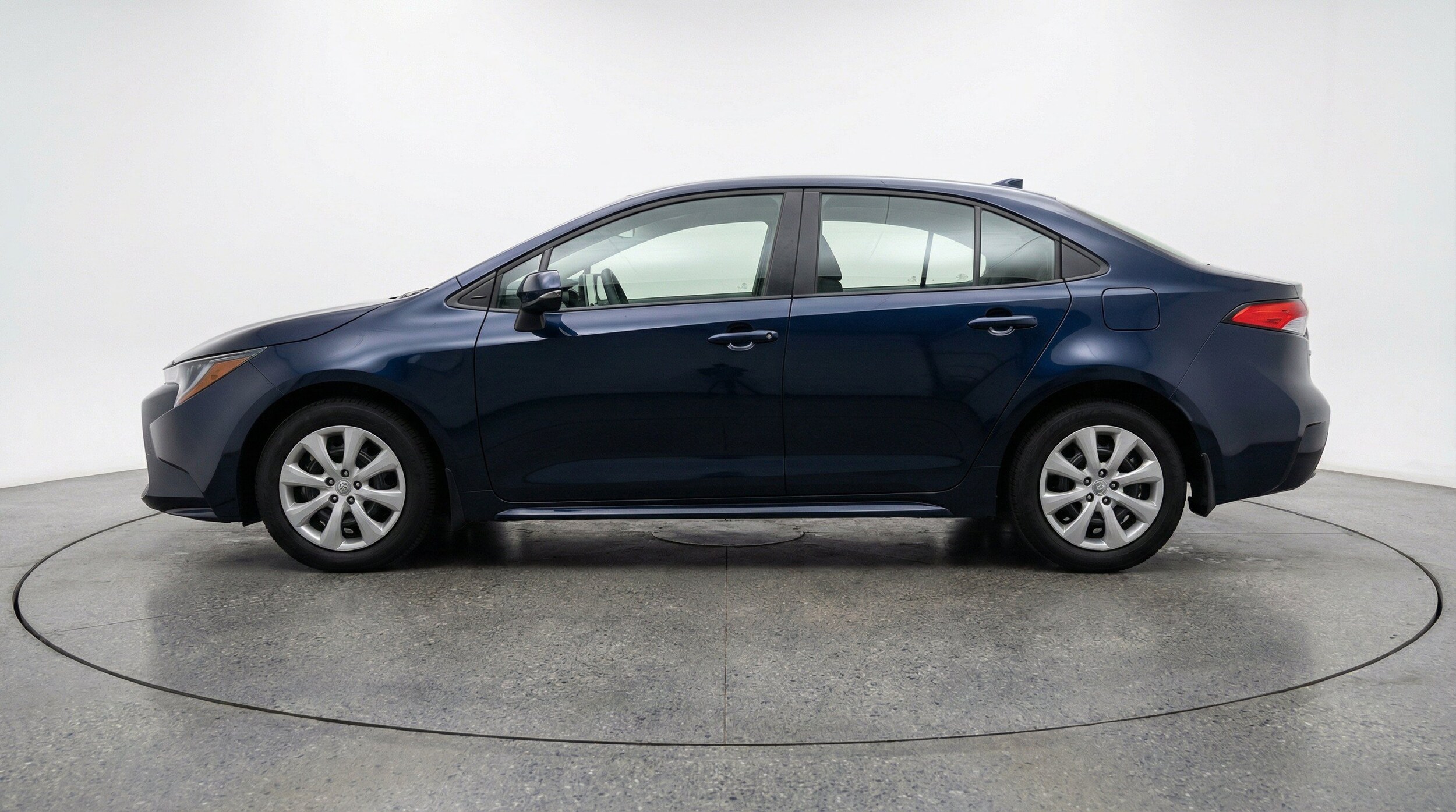 Thumbnail: 2025 Toyota Corolla - 5