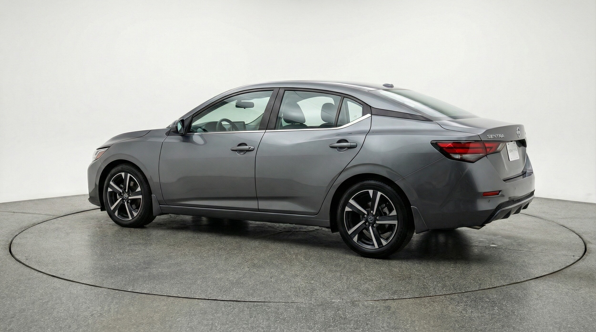 Thumbnail: 2025 Nissan Sentra - 5