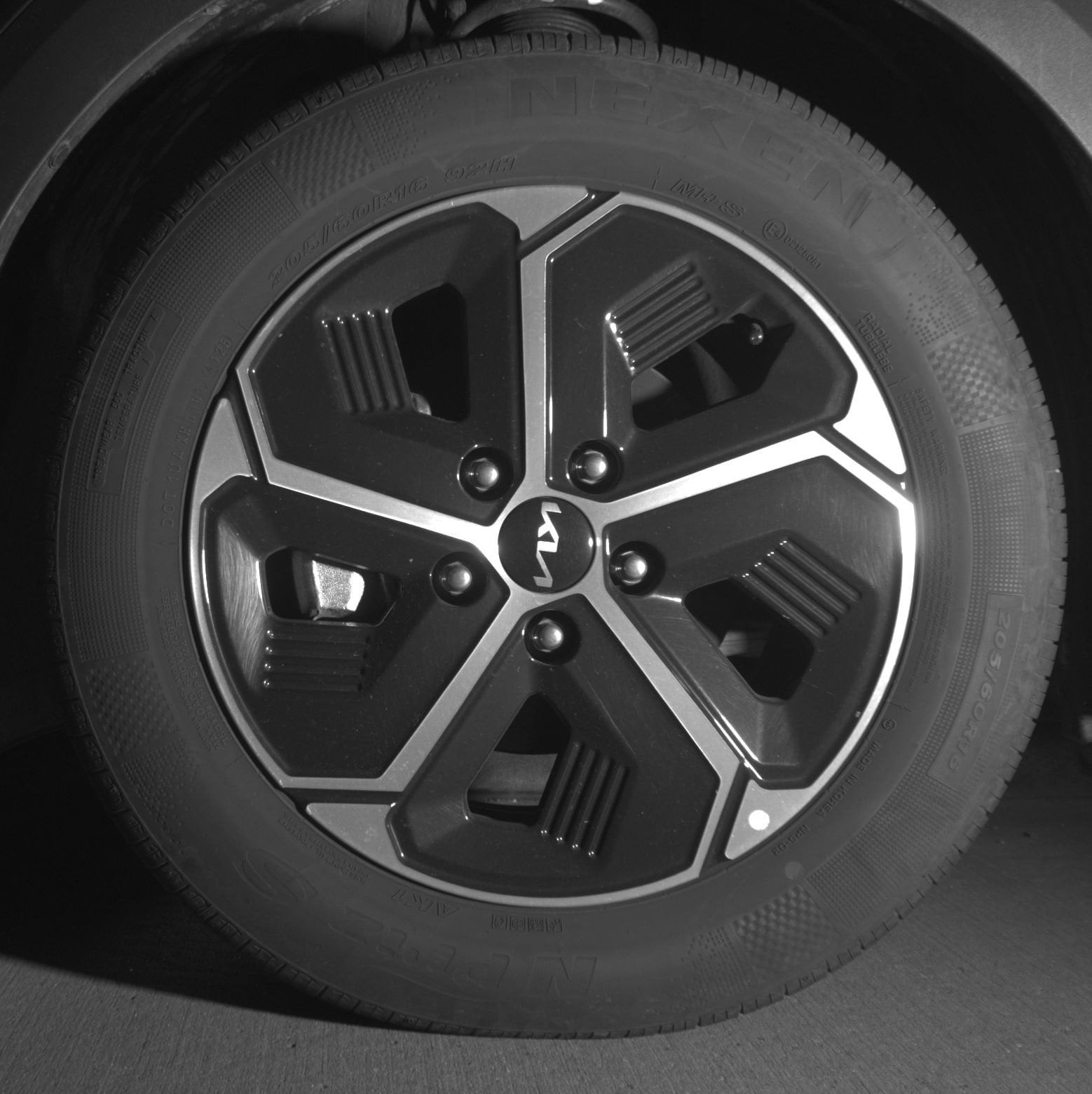 Thumbnail: 2026 Kia Niro - 12