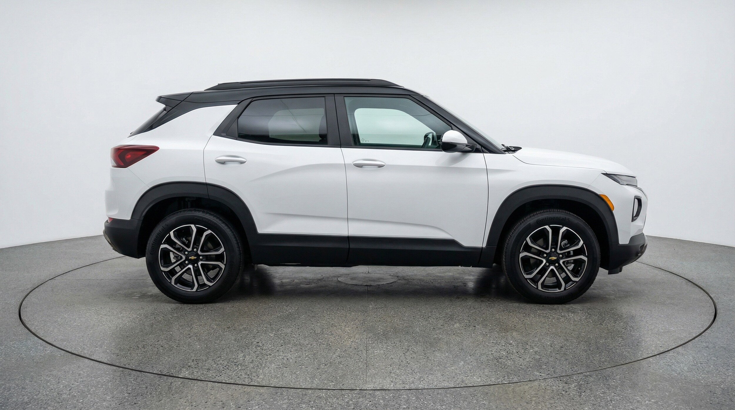 Thumbnail: 2025 Chevrolet TrailBlazer - 11