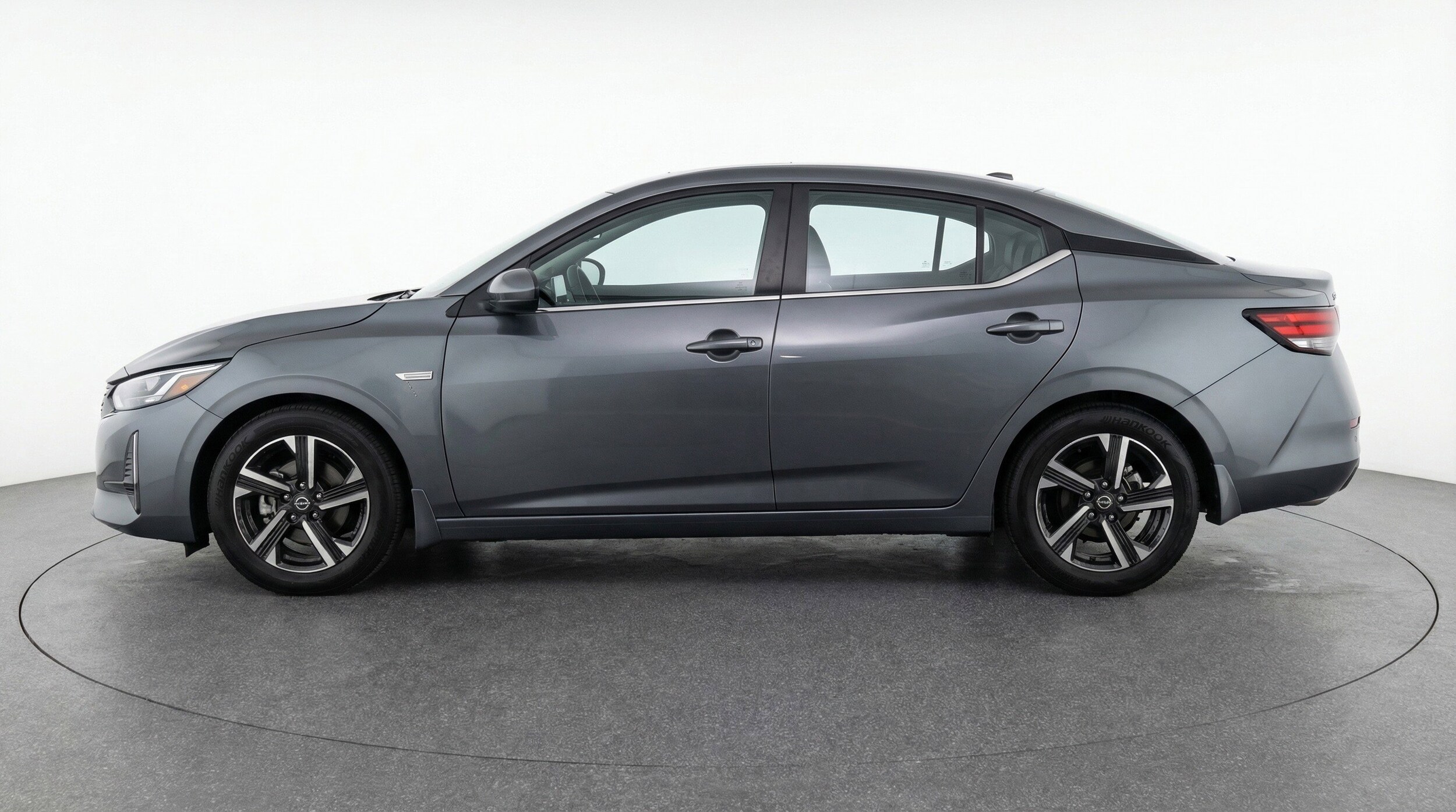Thumbnail: 2025 Nissan Sentra - 5