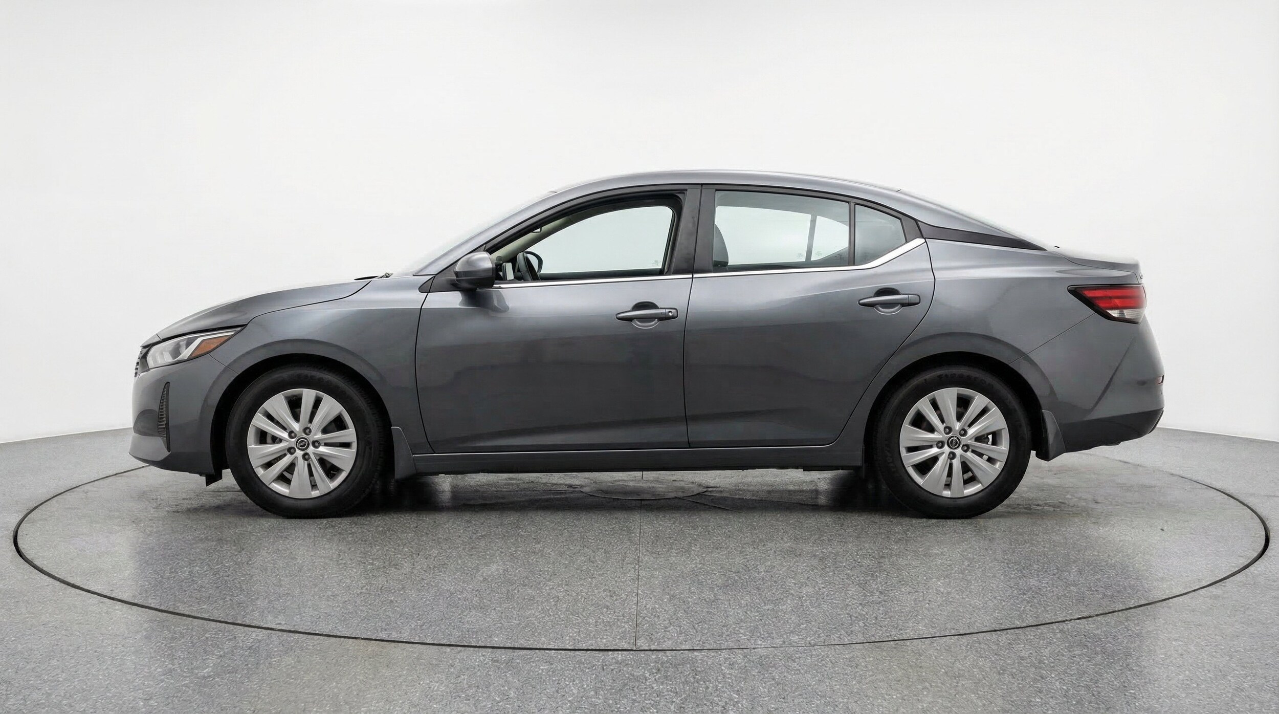 Thumbnail: 2025 Nissan Sentra - 5