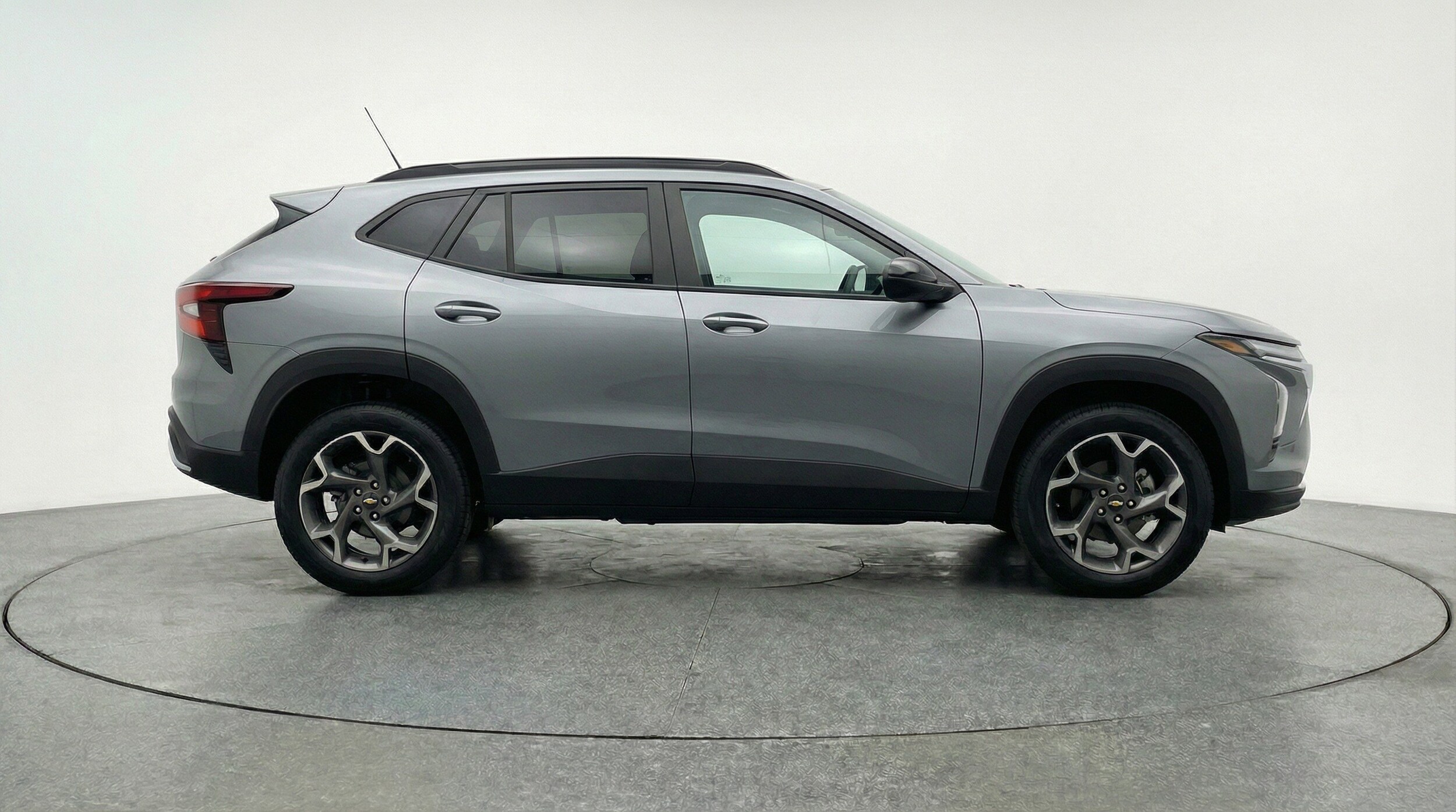 Thumbnail: 2025 Chevrolet Trax - 11