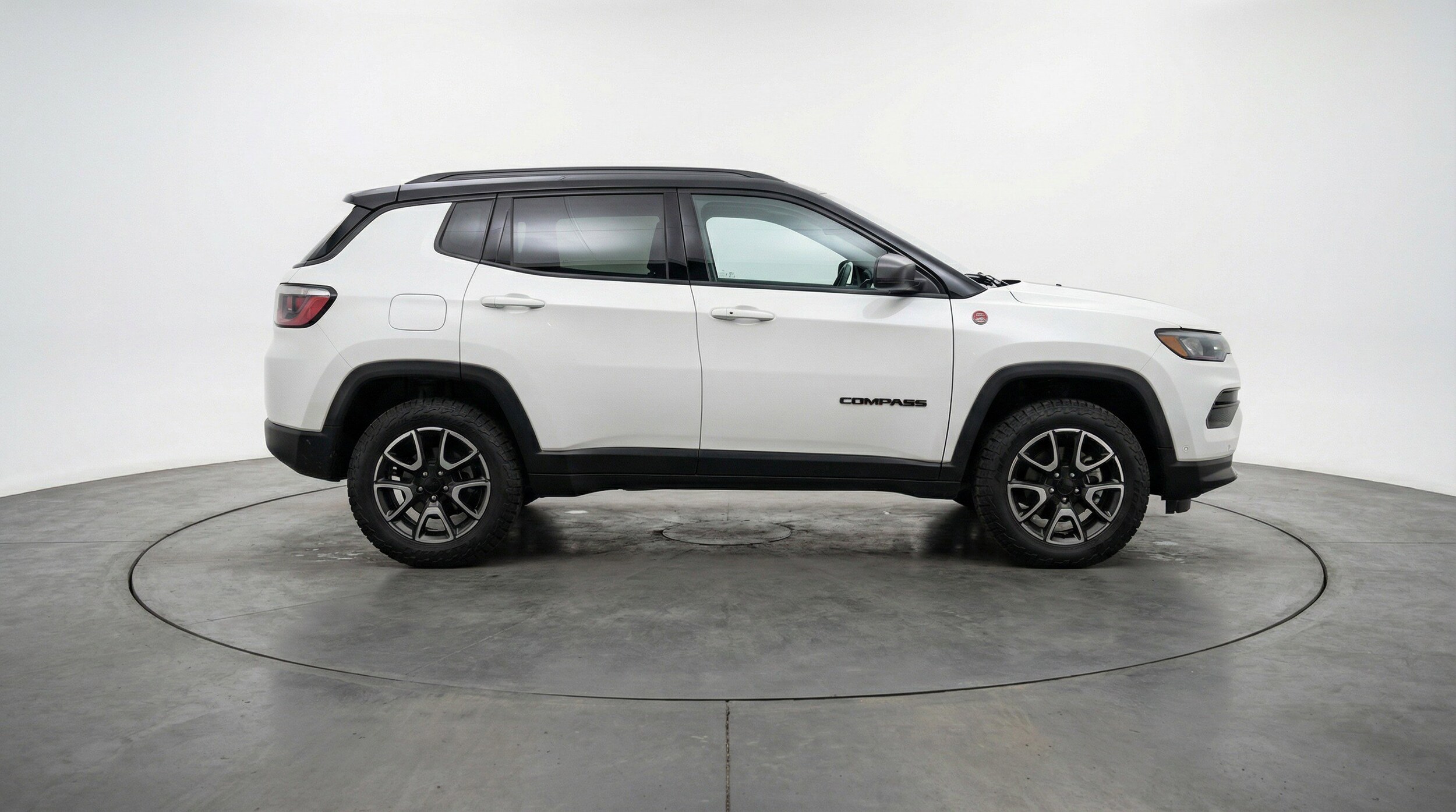 Thumbnail: 2025 Jeep Compass - 11