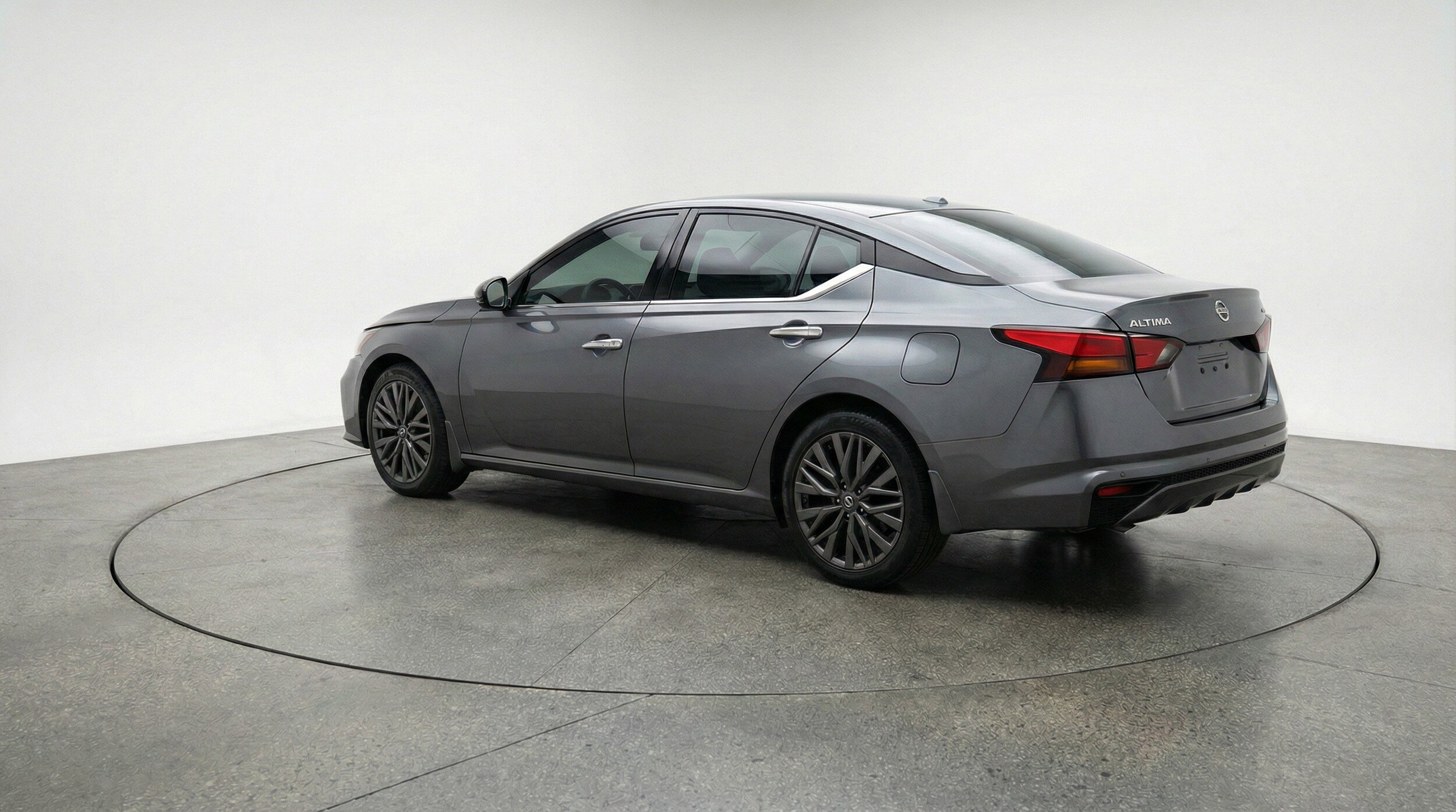 Thumbnail: 2025 Nissan Altima - 6