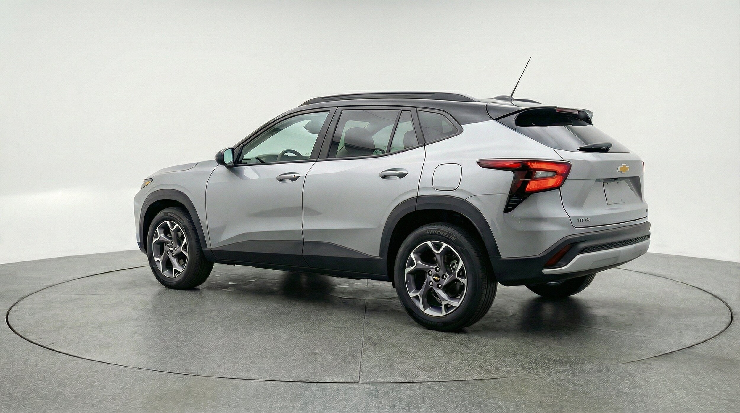 Thumbnail: 2025 Chevrolet Trax - 6