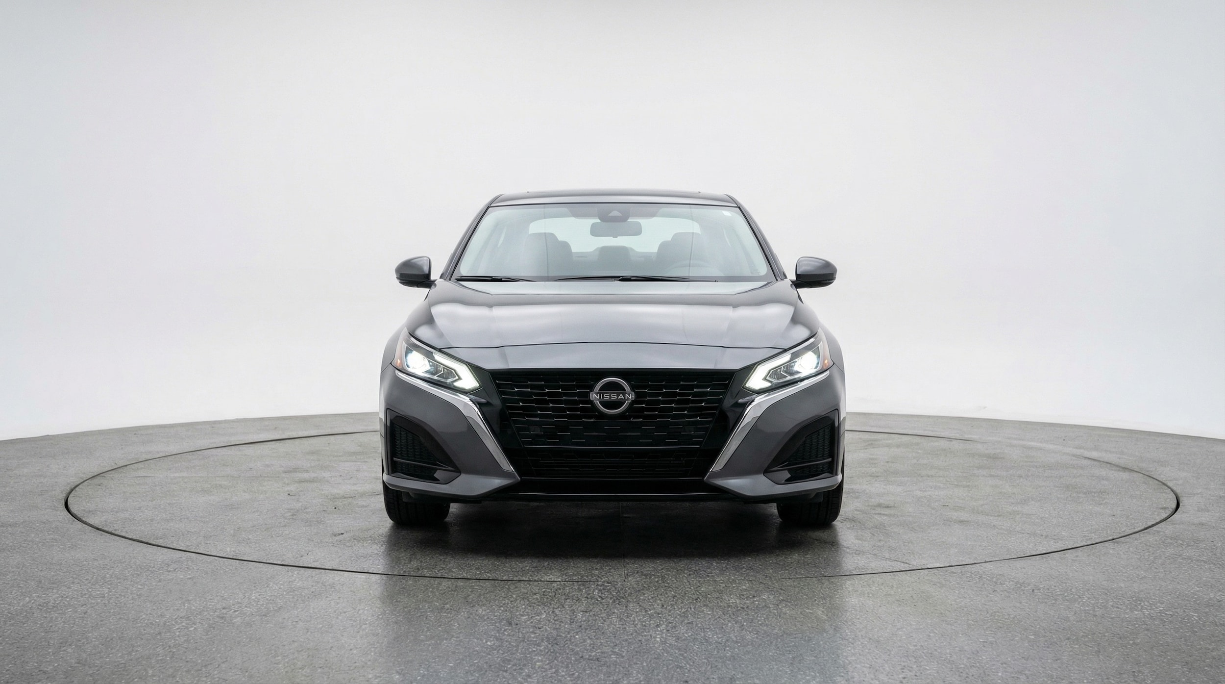 Thumbnail: 2025 Nissan Altima - 2