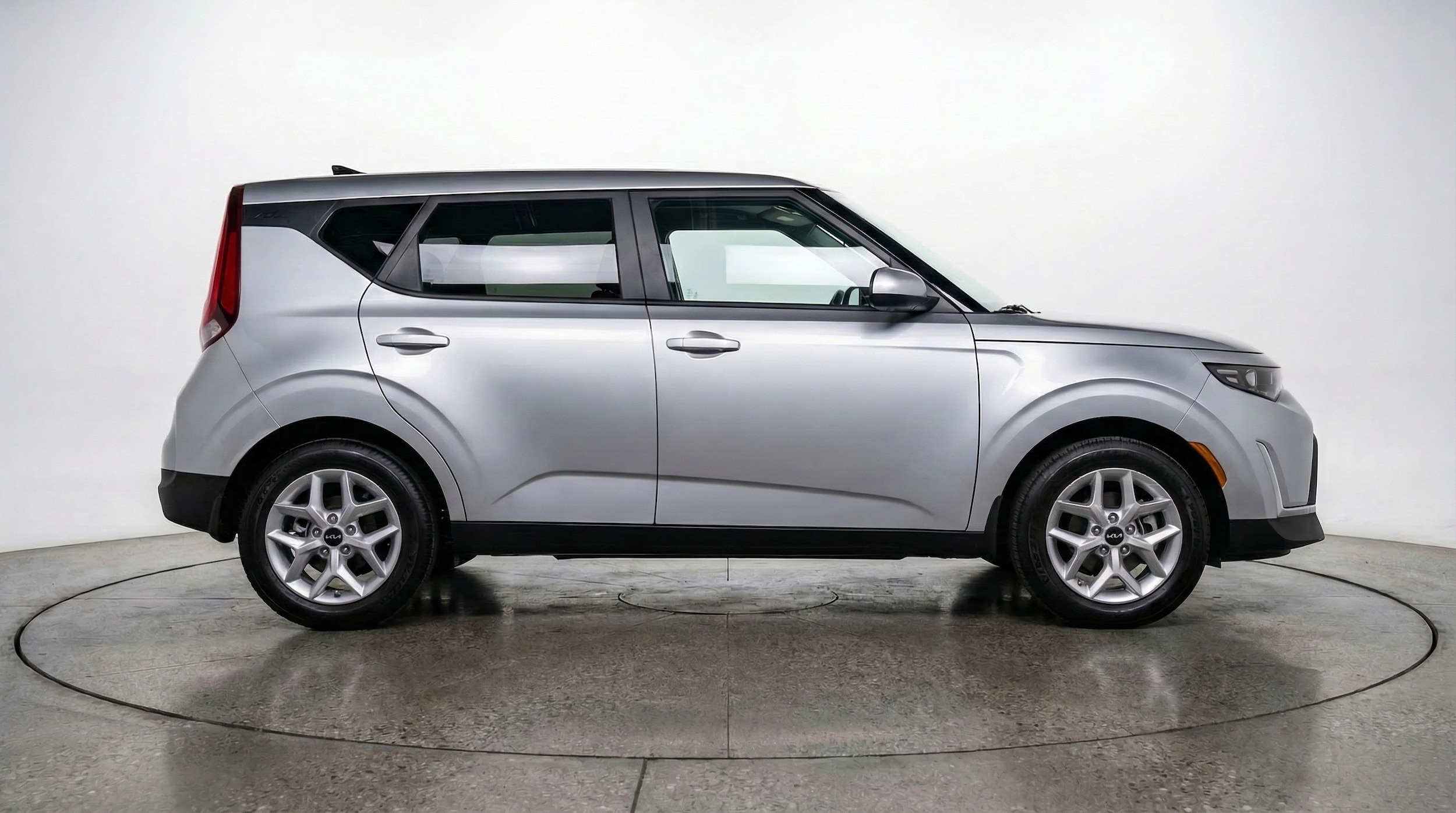 Thumbnail: 2025 Kia Soul - 8