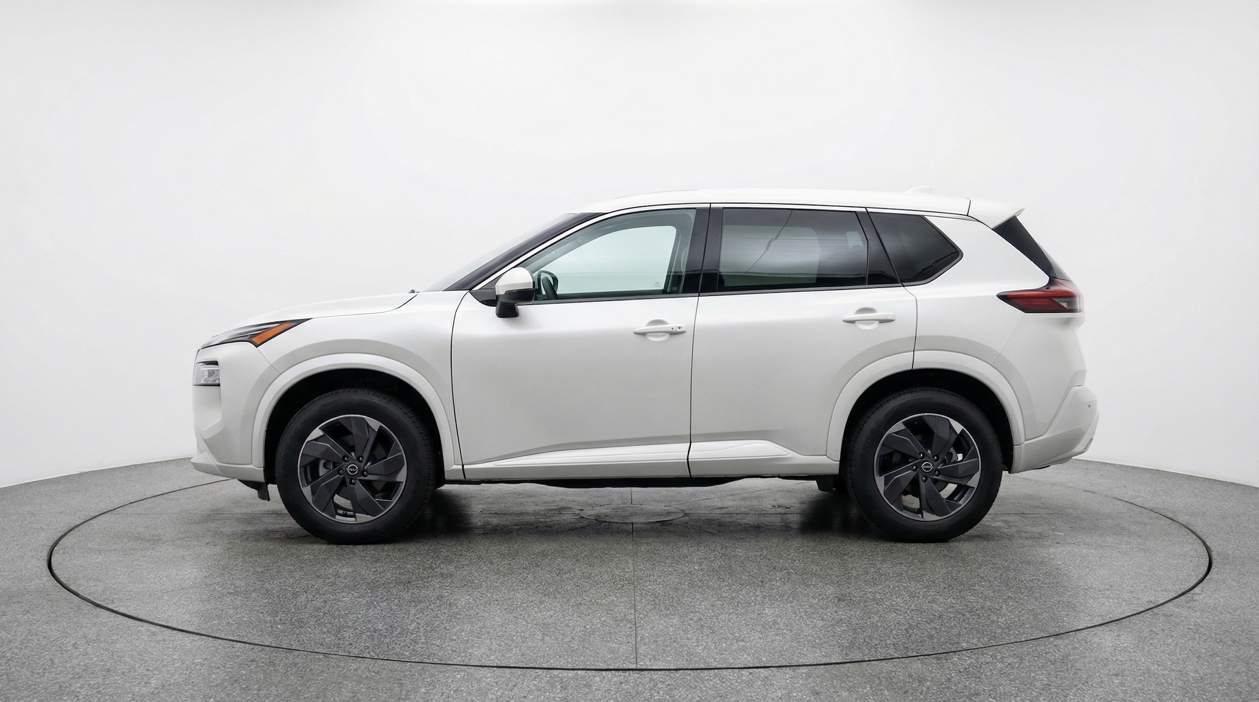 Thumbnail: 2025 Nissan Rogue - 4