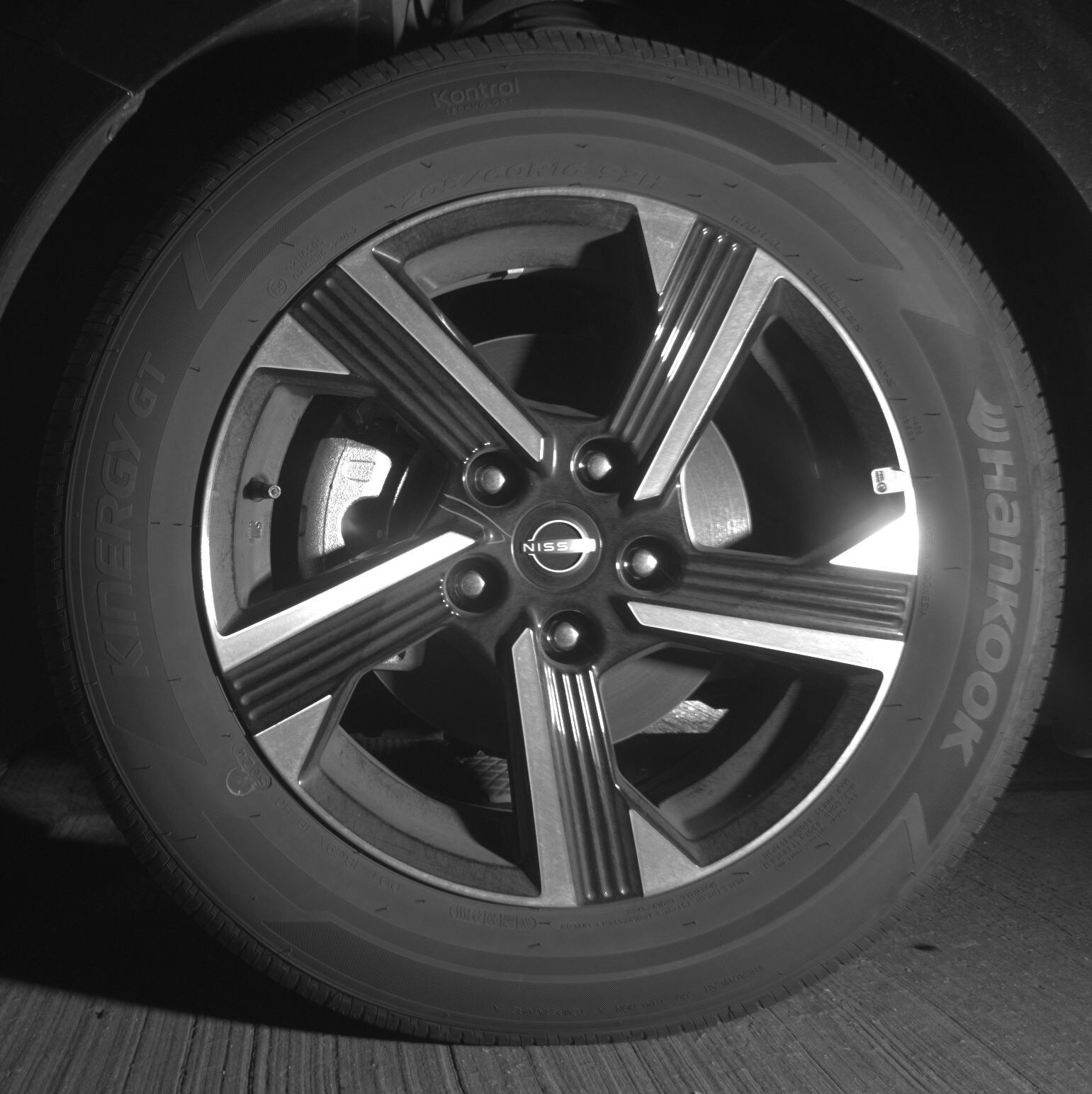 Thumbnail: 2025 Nissan Sentra - 9