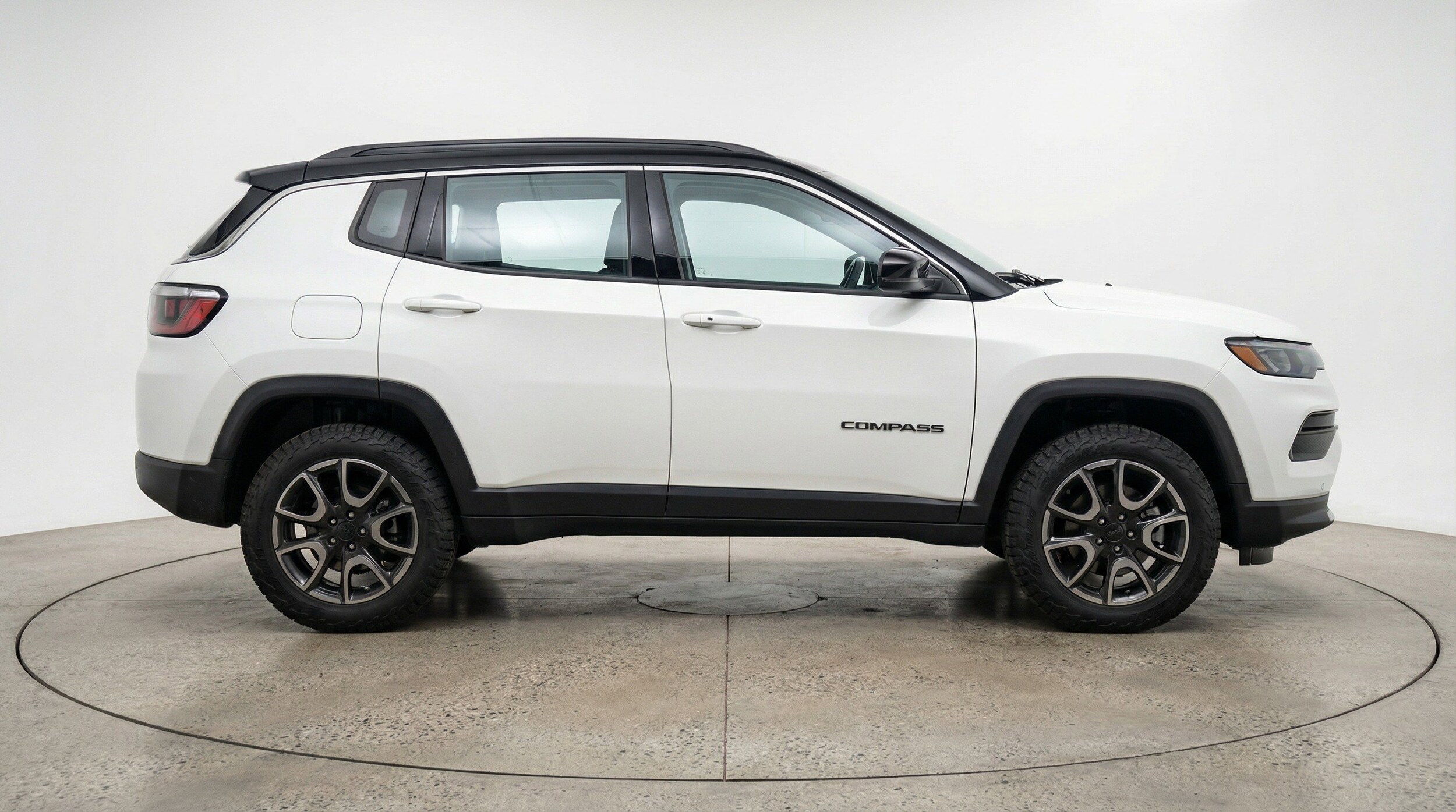 Thumbnail: 2025 Jeep Compass - 11