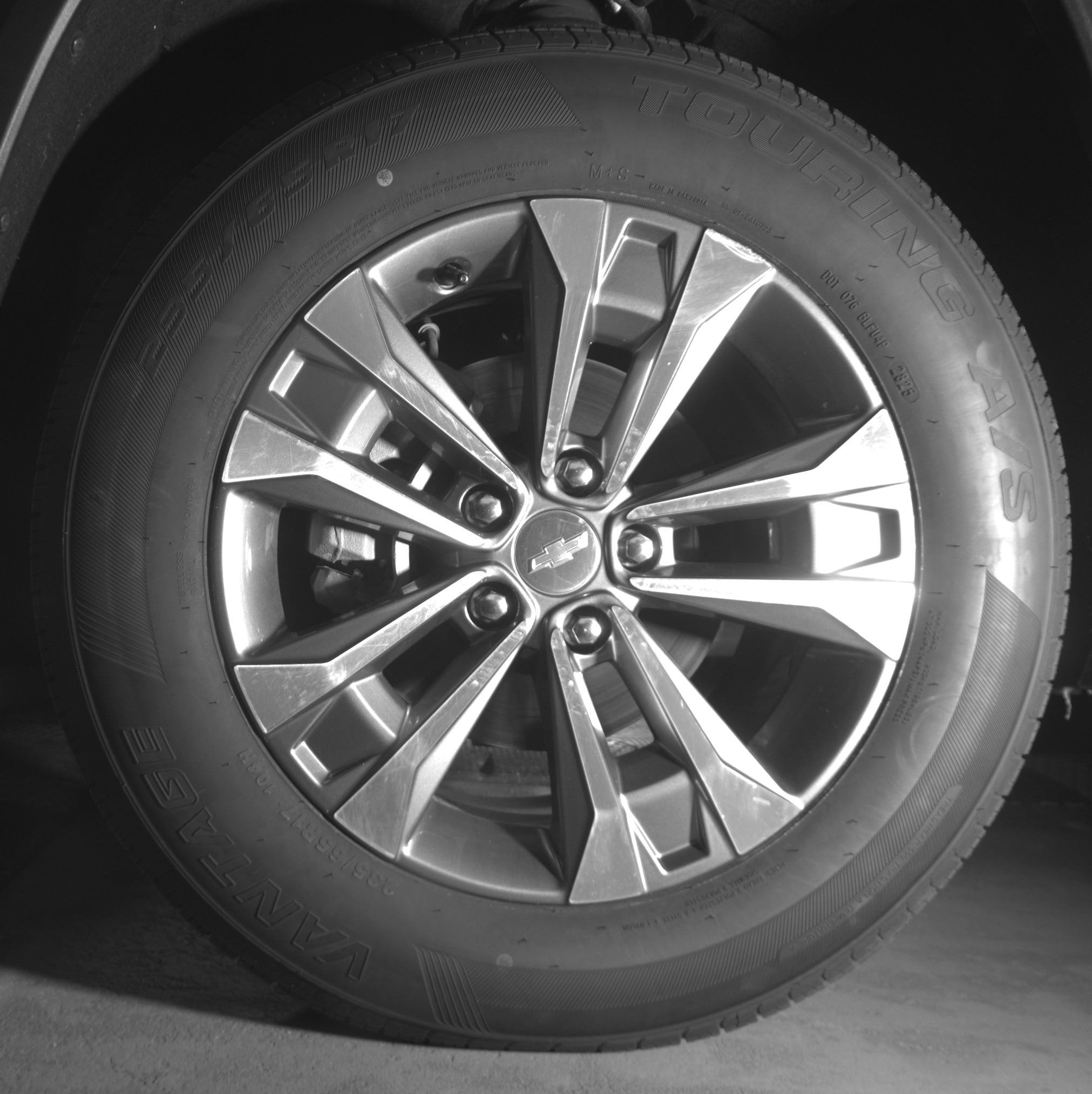 Thumbnail: 2025 Chevrolet Equinox - 12