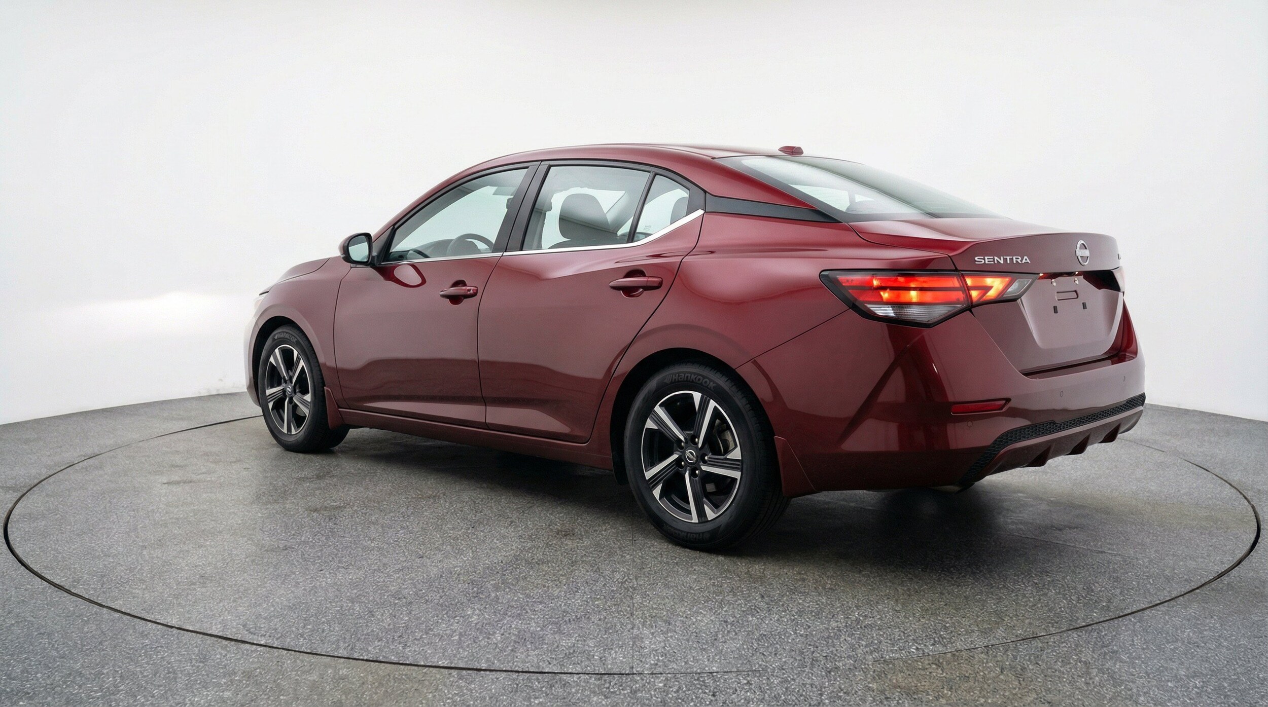 Thumbnail: 2025 Nissan Sentra - 6