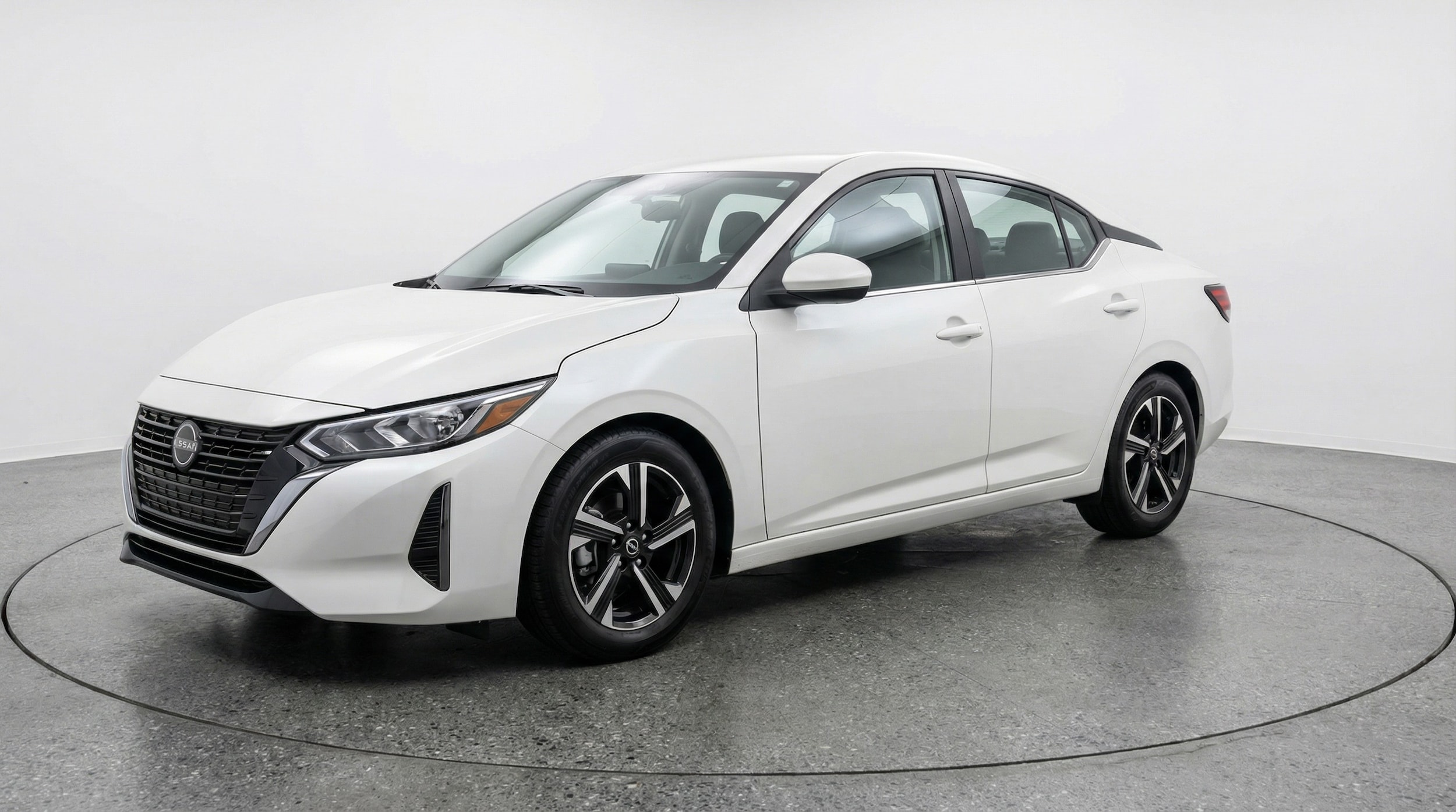 Thumbnail: 2025 Nissan Sentra - 3