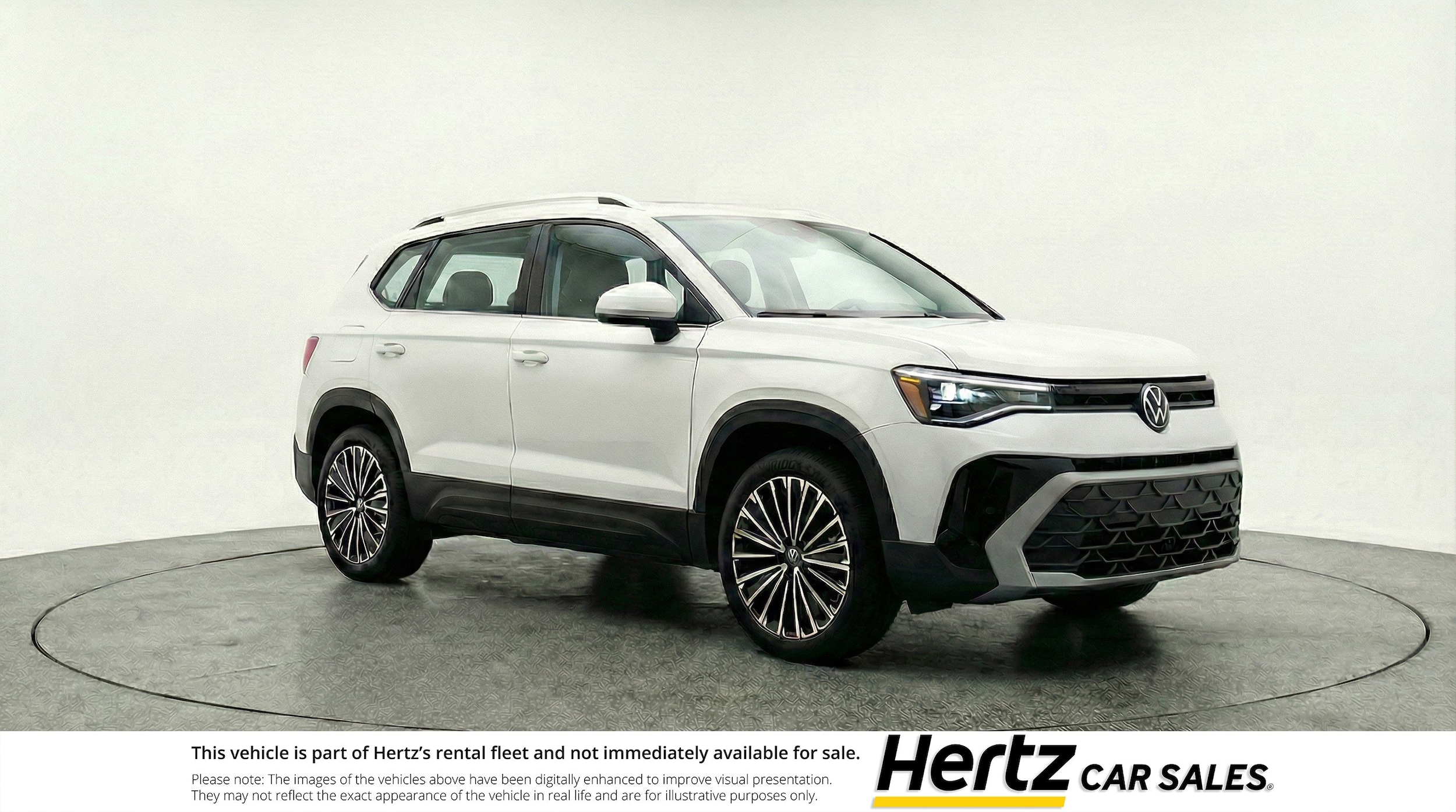 Thumbnail: 2025 Volkswagen Taos - 1