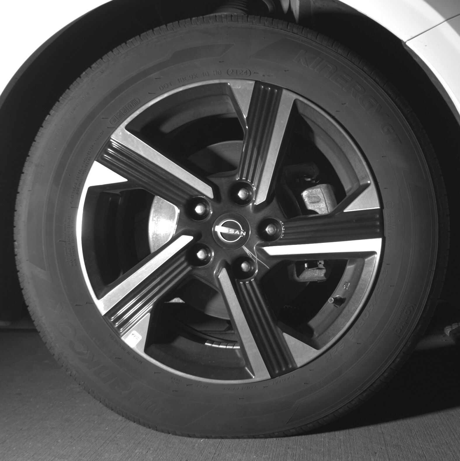 Thumbnail: 2025 Nissan Sentra - 10