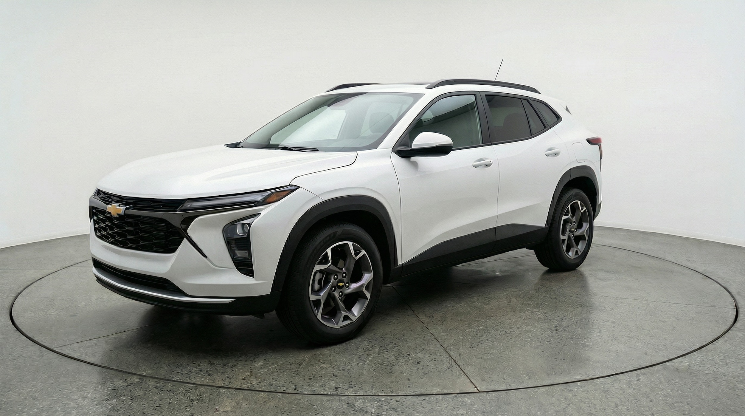 Thumbnail: 2025 Chevrolet Trax - 3