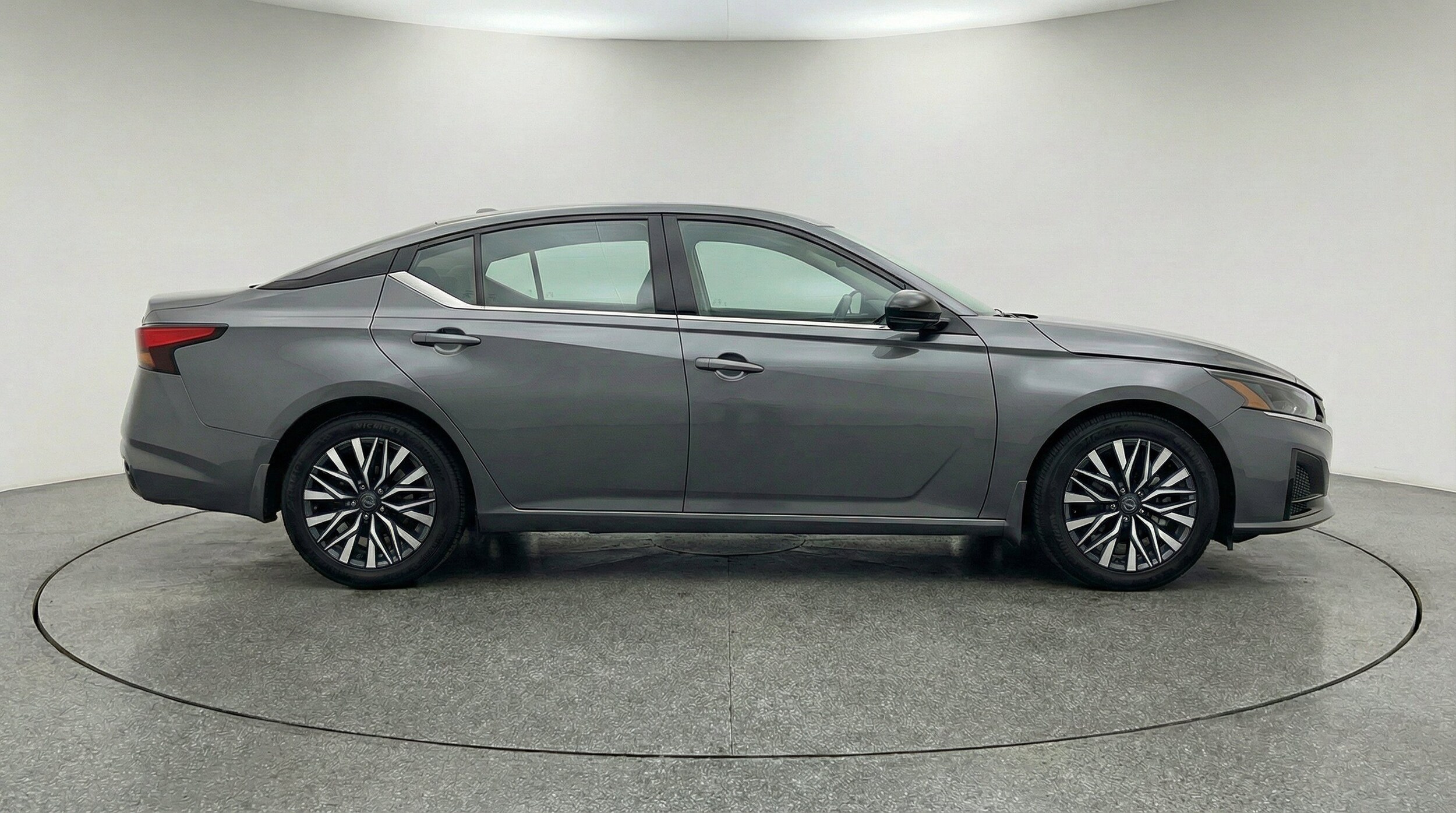 Thumbnail: 2025 Nissan Altima - 11