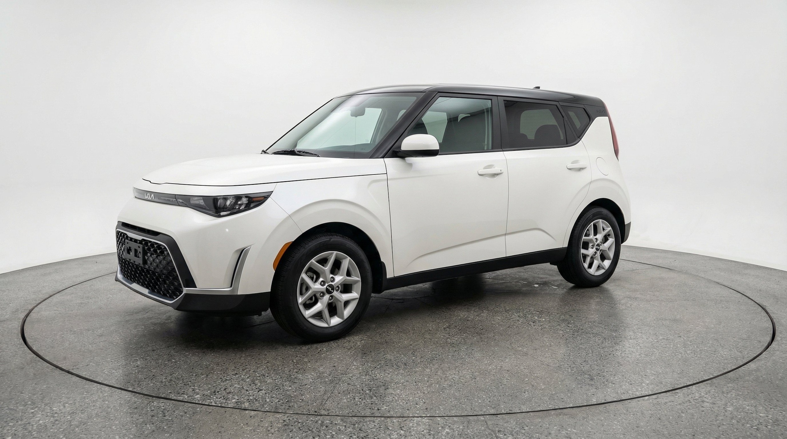 Thumbnail: 2025 Kia Soul - 3