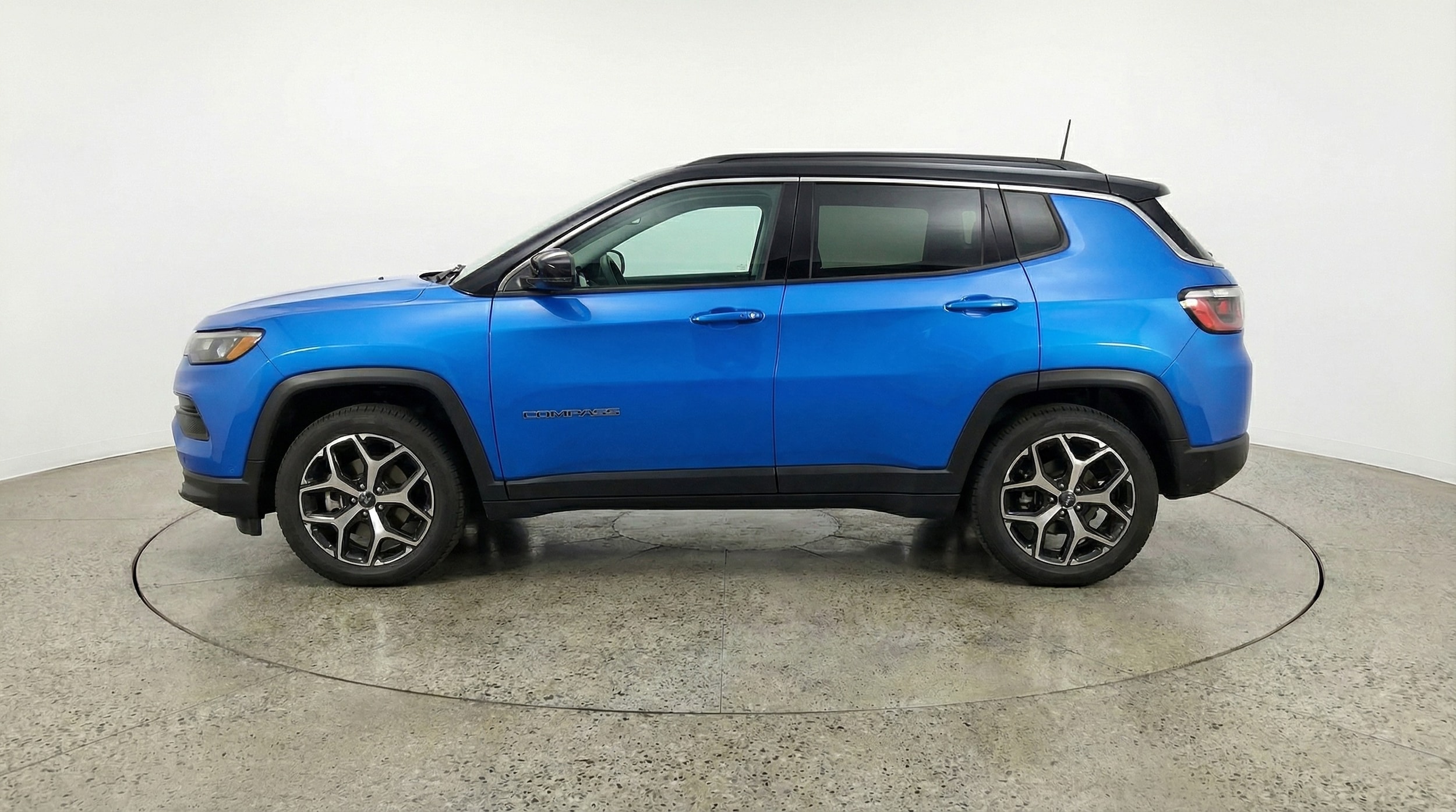 Thumbnail: 2025 Jeep Compass - 4