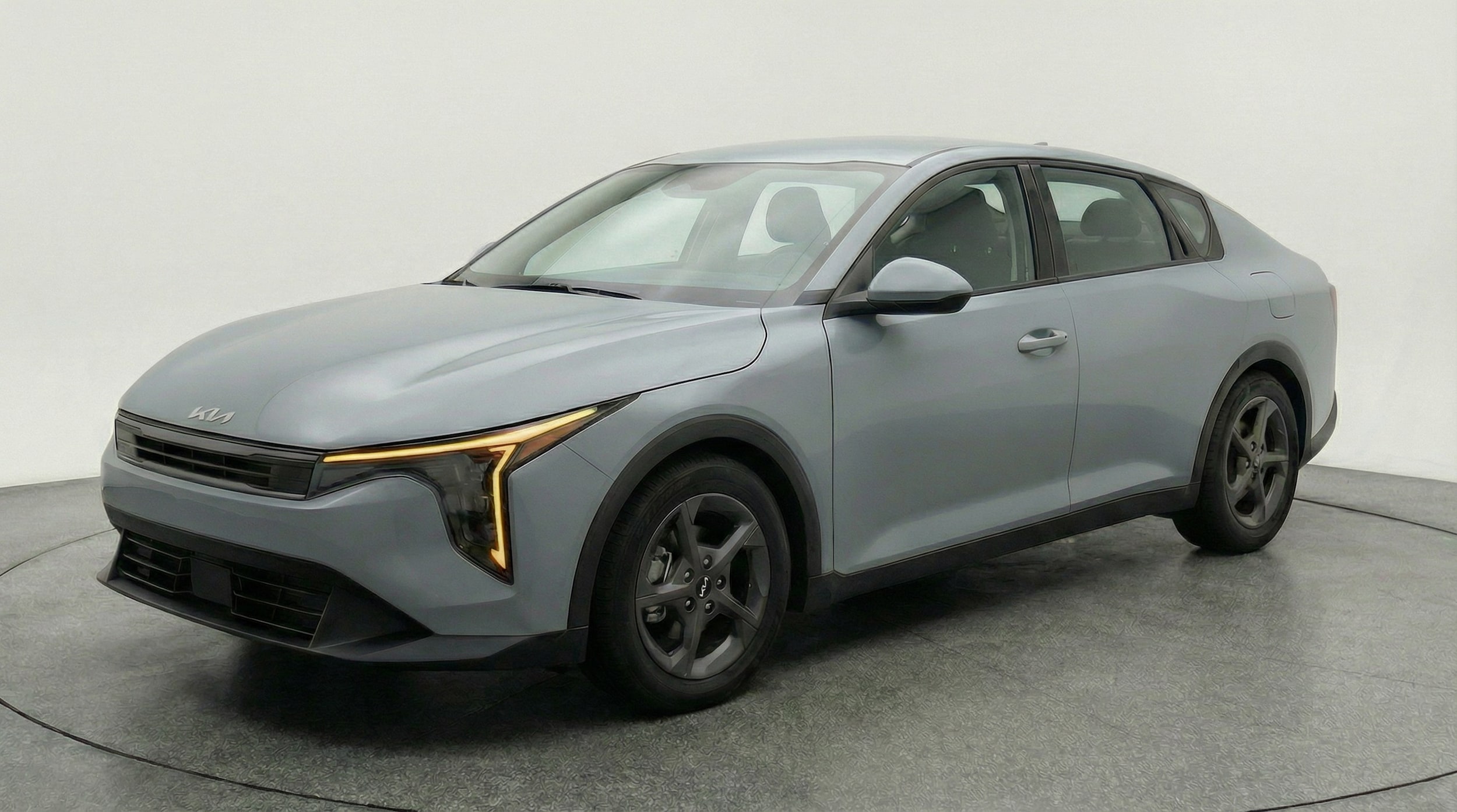 Thumbnail: 2025 Kia K4 - 3