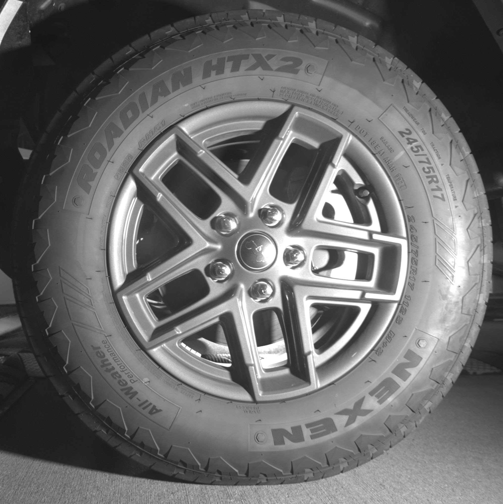 Thumbnail: 2025 Jeep Wrangler - 12