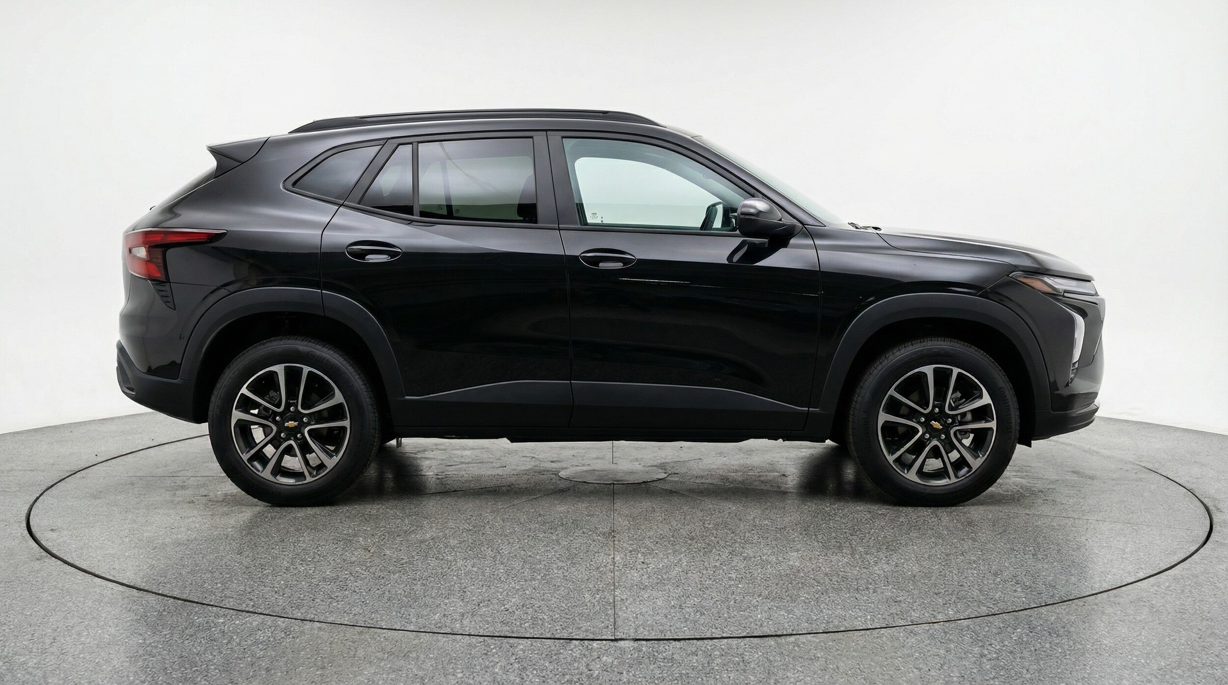 Thumbnail: 2025 Chevrolet TrailBlazer - 8