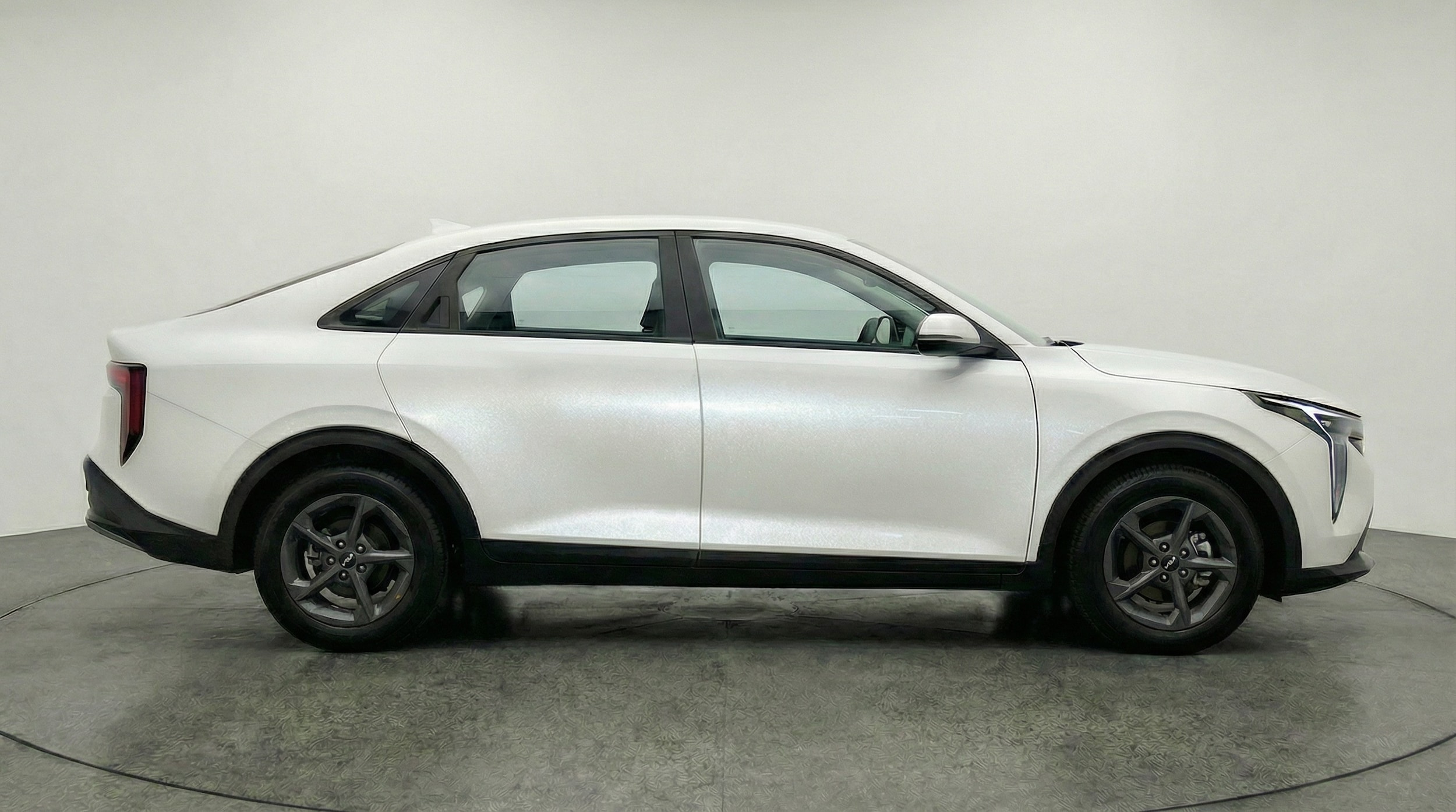 Thumbnail: 2025 Kia K4 - 8