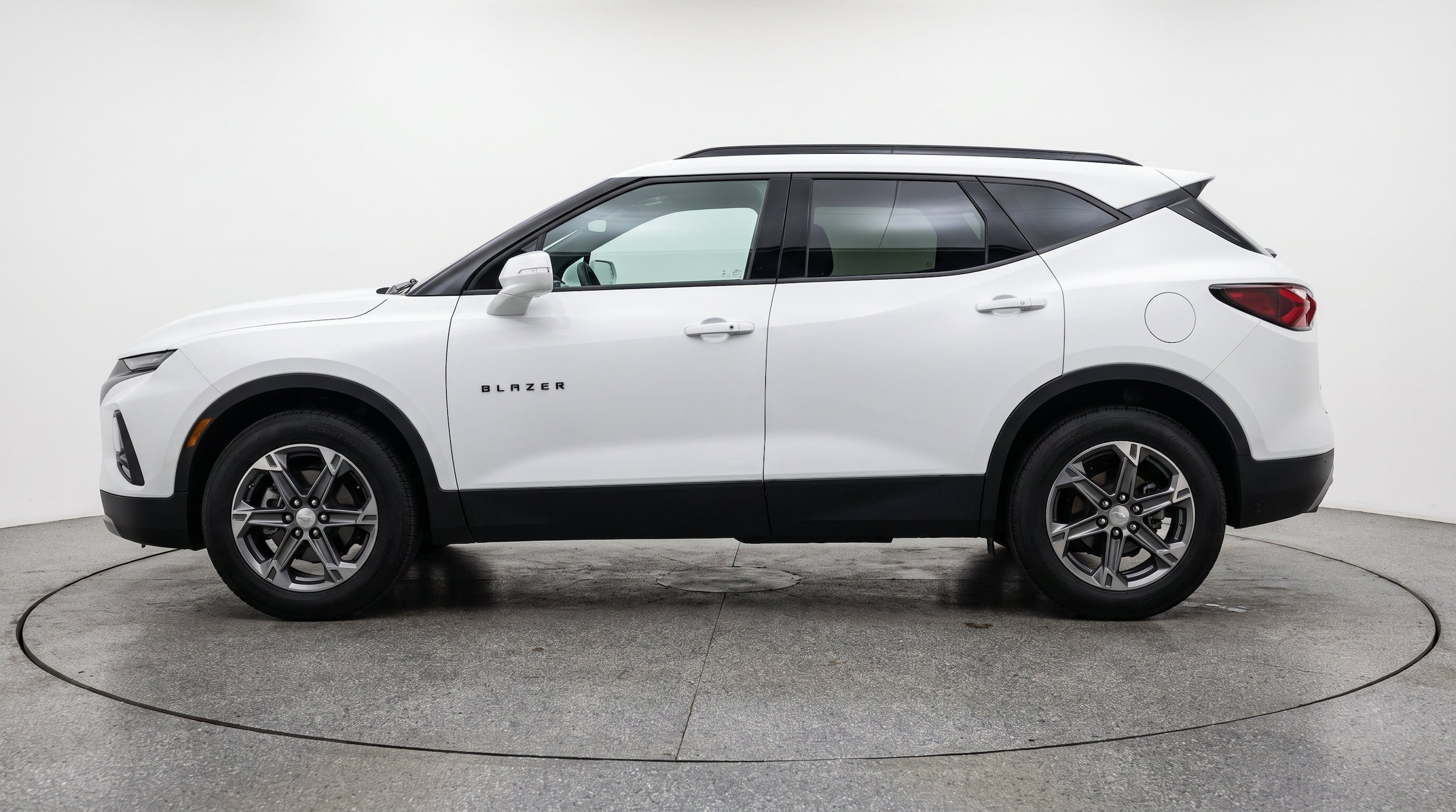 Thumbnail: 2025 Chevrolet Blazer - 5