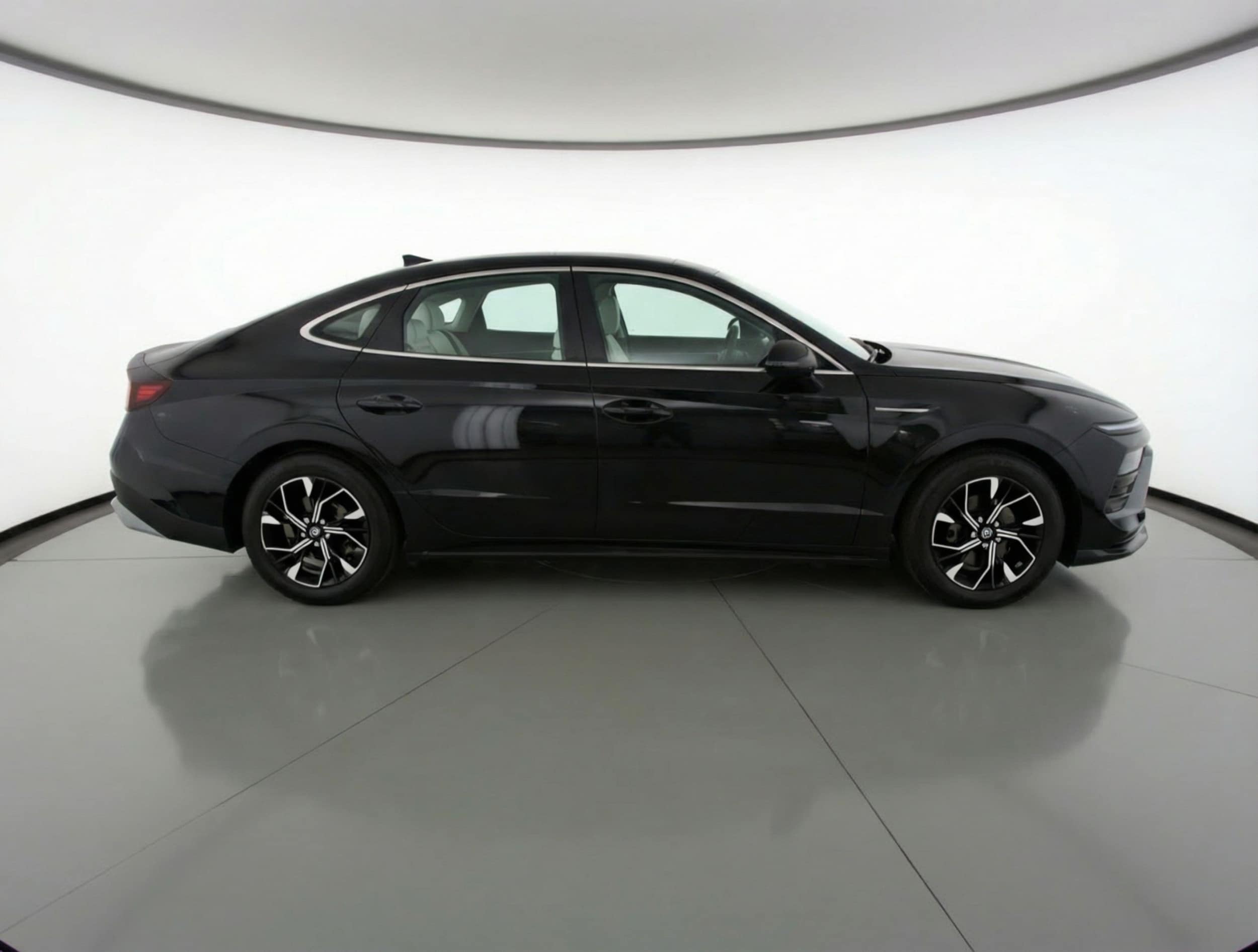 Thumbnail: 2025 Hyundai Sonata - 8