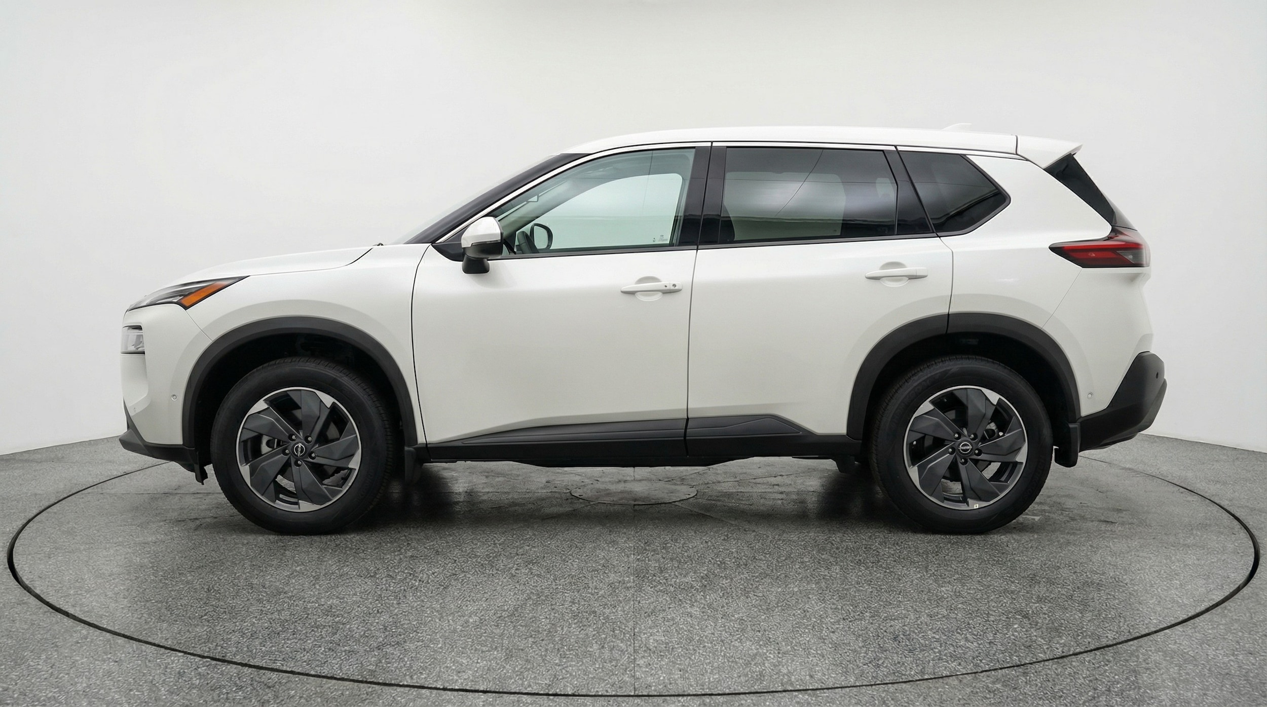 Thumbnail: 2025 Nissan Rogue - 4