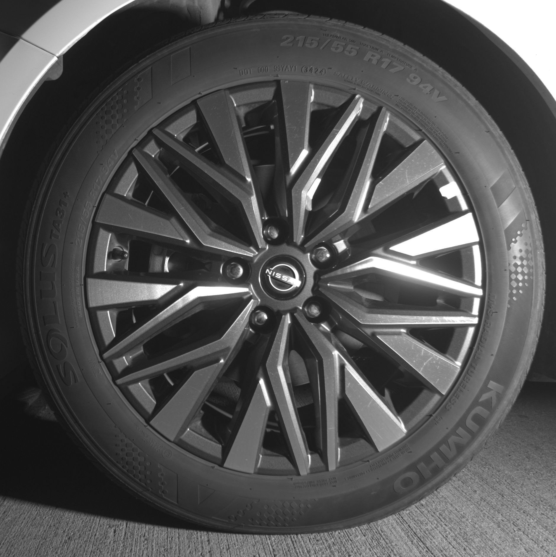 Thumbnail: 2025 Nissan Altima - 12